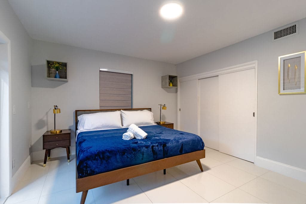 Surfside, Miami — Luxury furnished apartment in Surfside, Miami