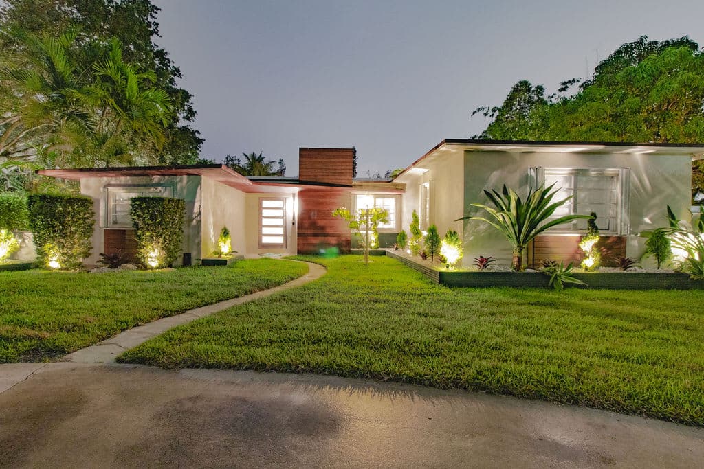 Surfside, Miami — Luxury furnished apartment in Surfside, Miami