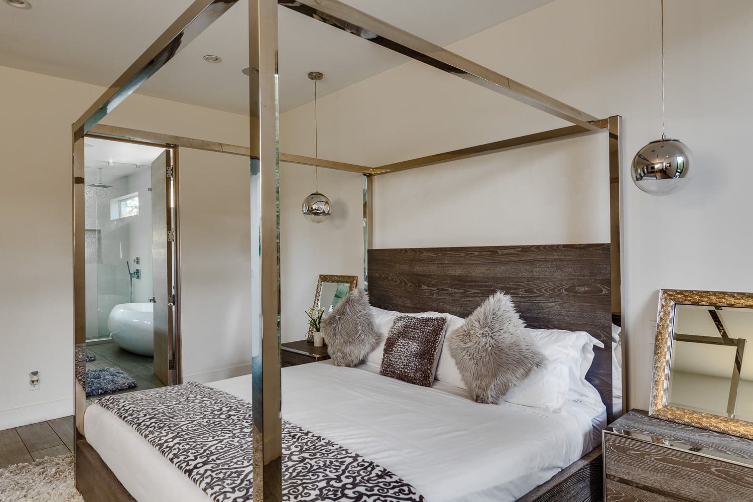 West Hollywood, Los Angeles — Luxury furnished apartment in West Hollywood, Los Angeles