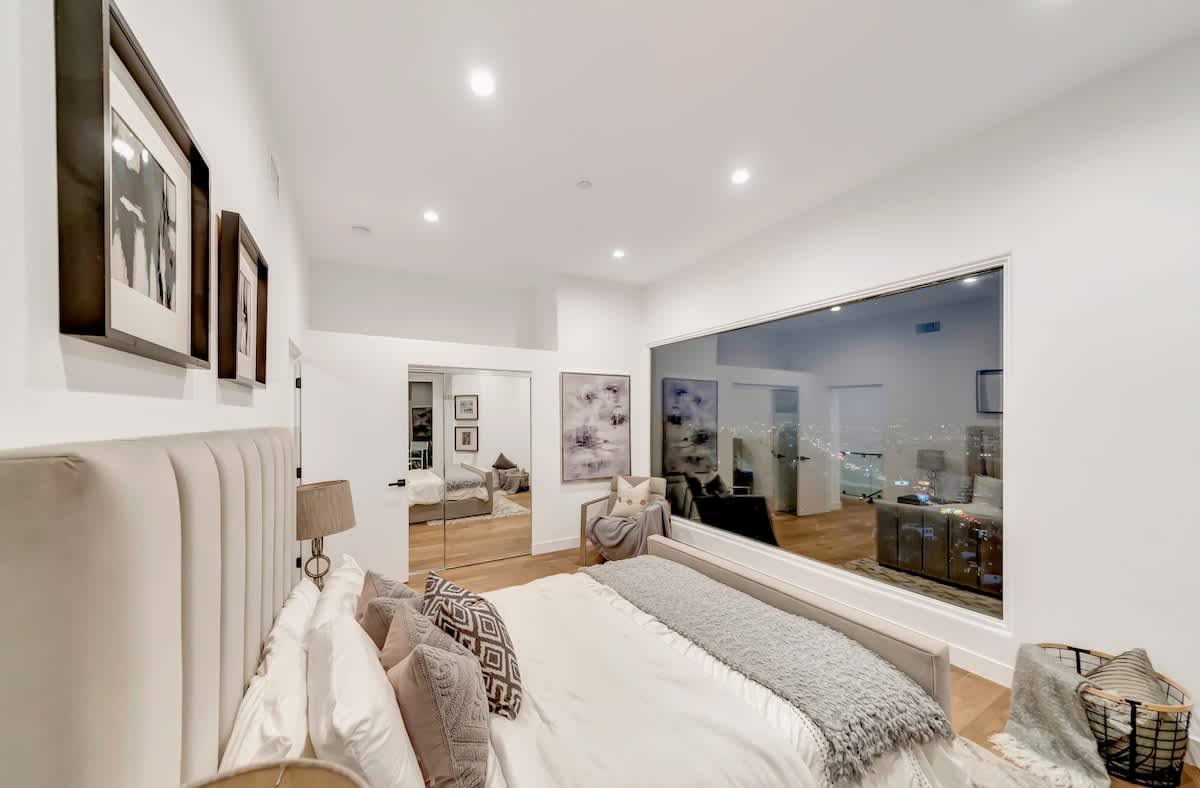 Laurel Canyon, Los Angeles — Luxury furnished apartment in Laurel Canyon, Los Angeles