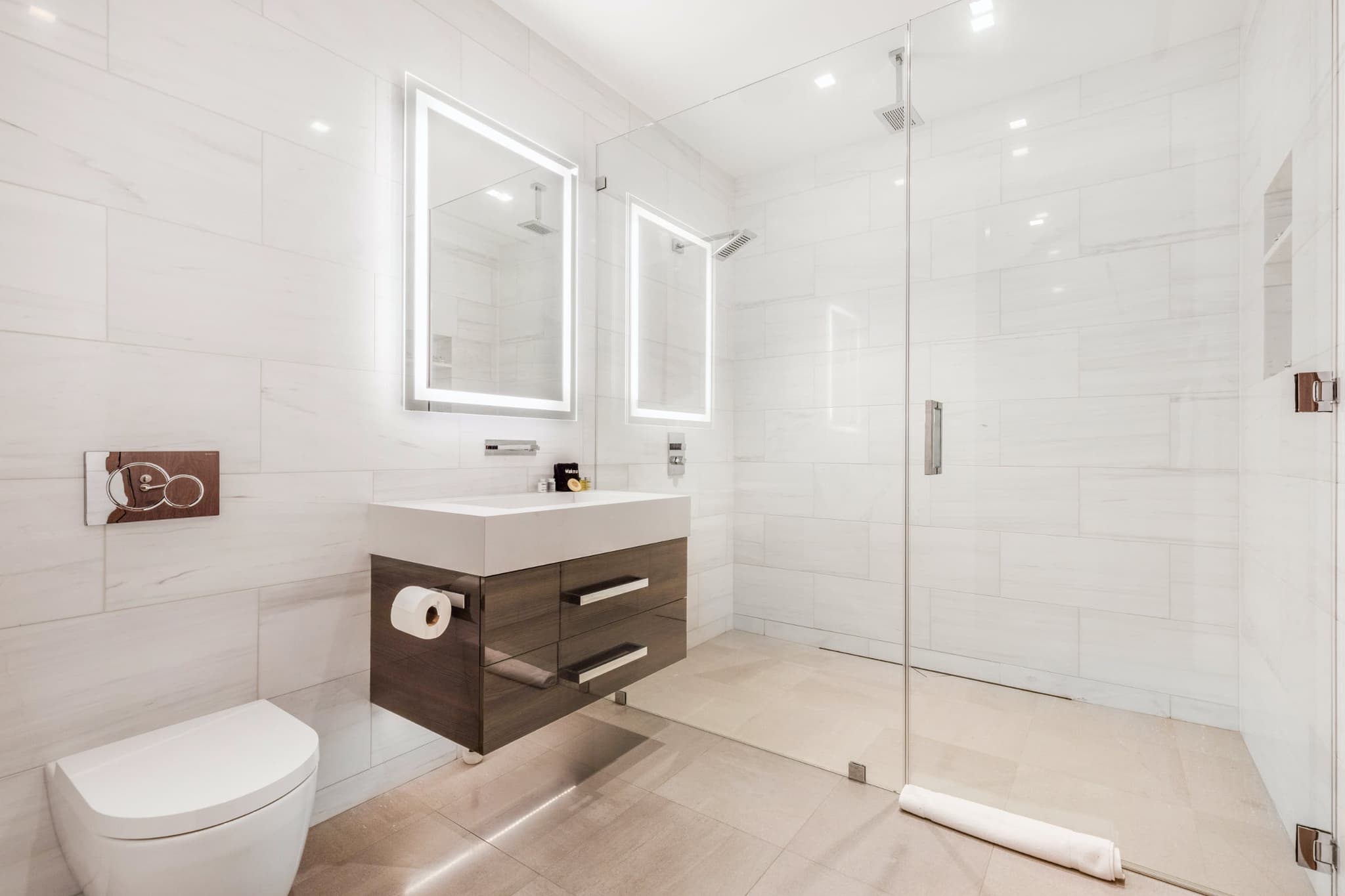 West Hollywood, Los Angeles — Luxury furnished apartment in West Hollywood, Los Angeles