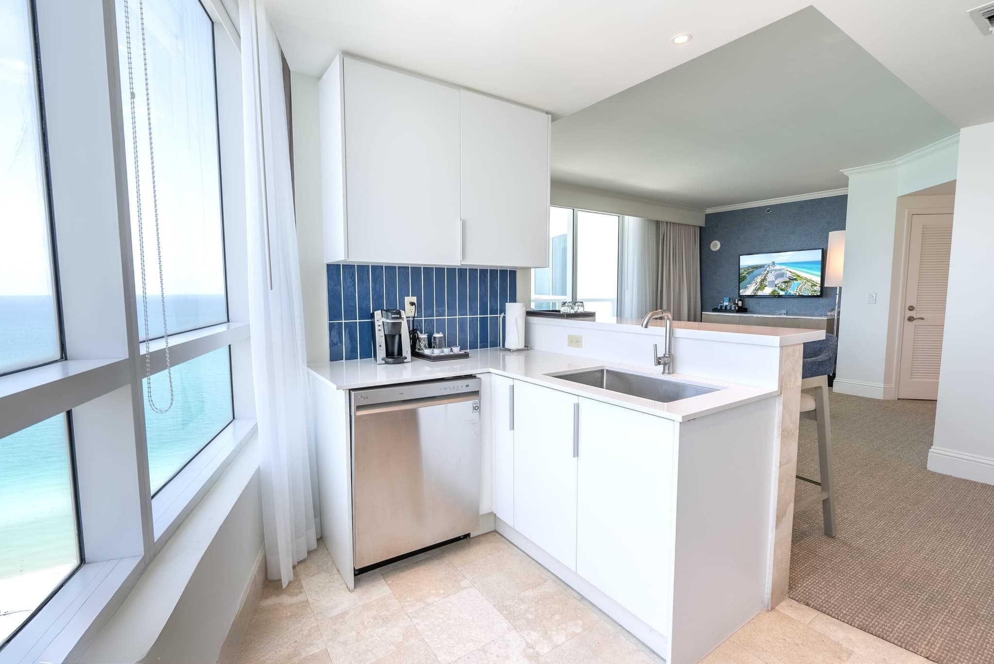 Miami Beach, Miami — Luxury furnished apartment in Miami Beach, Miami