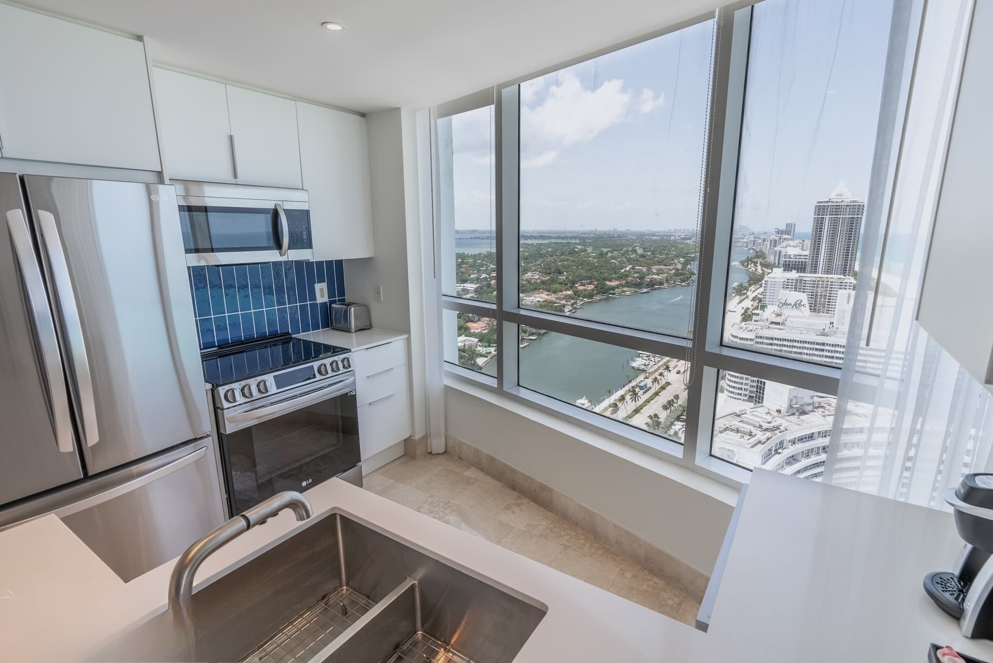 Miami Beach, Miami — Luxury furnished apartment in Miami Beach, Miami