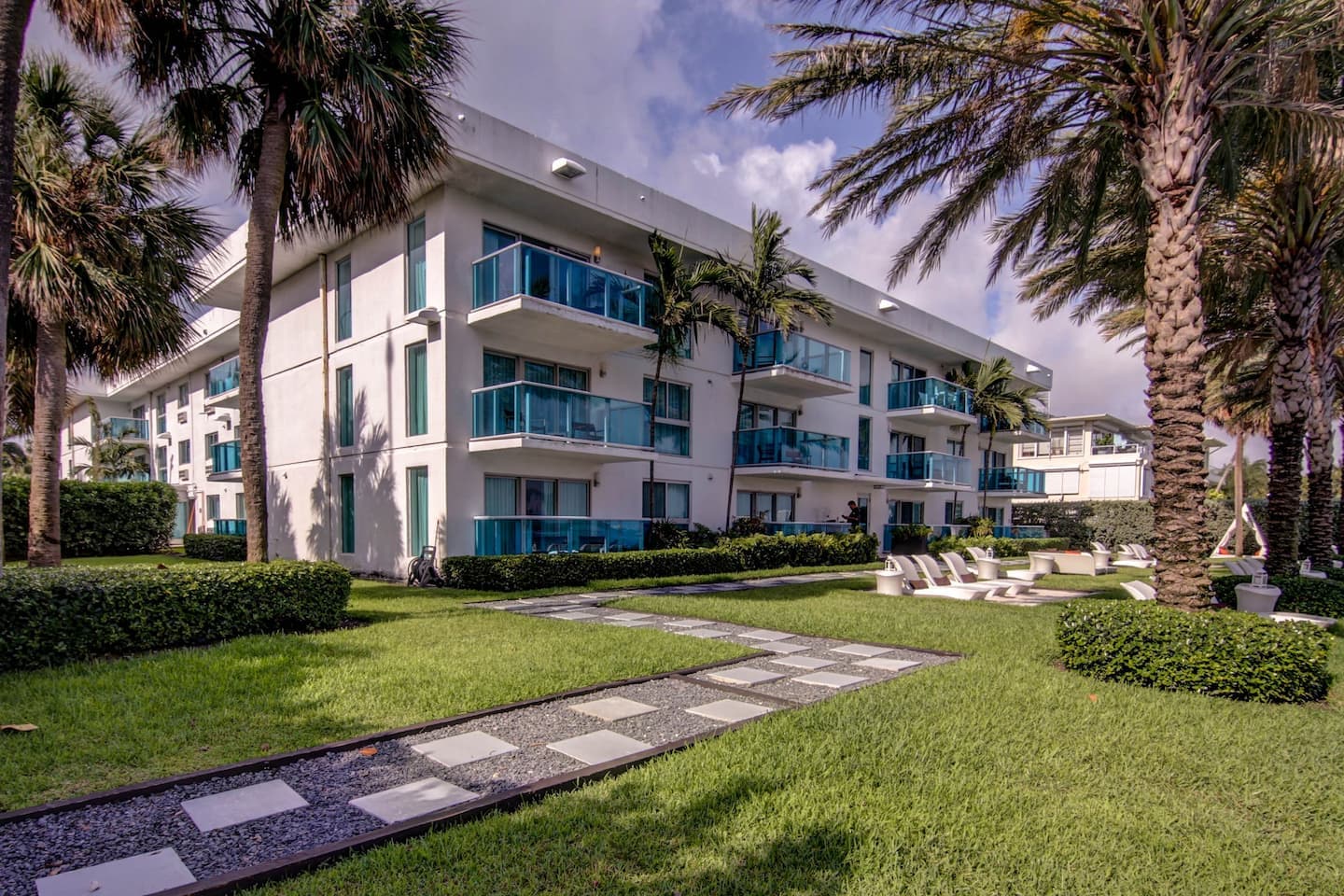 Surfside, Miami — Luxury furnished apartment in Surfside, Miami