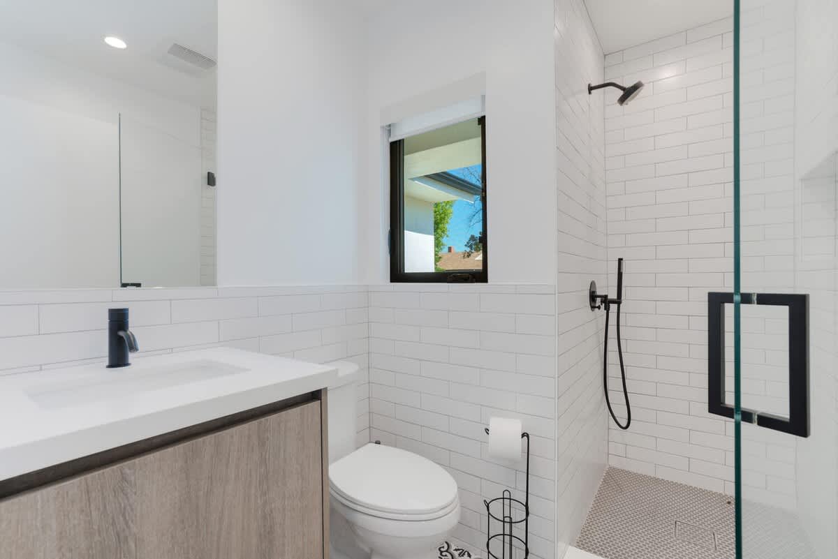 Encino, Los Angeles — Luxury furnished apartment in Encino, Los Angeles