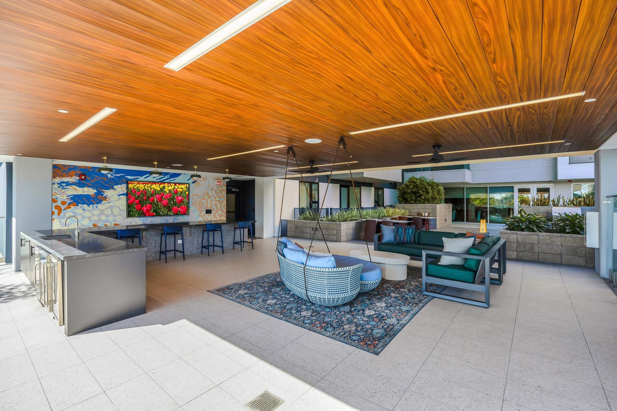 Franklin Village, Los Angeles — Luxury furnished apartment in Franklin Village, Los Angeles