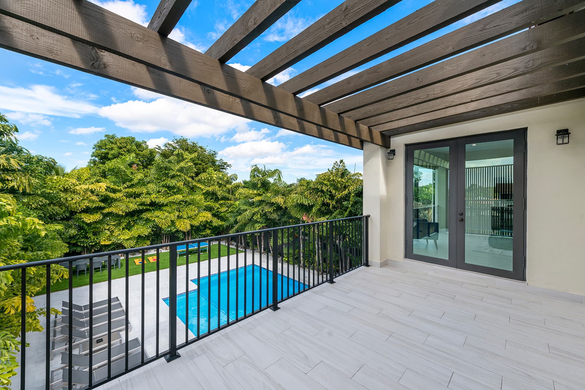 Coconut Grove, Miami — Luxury furnished apartment in Coconut Grove, Miami