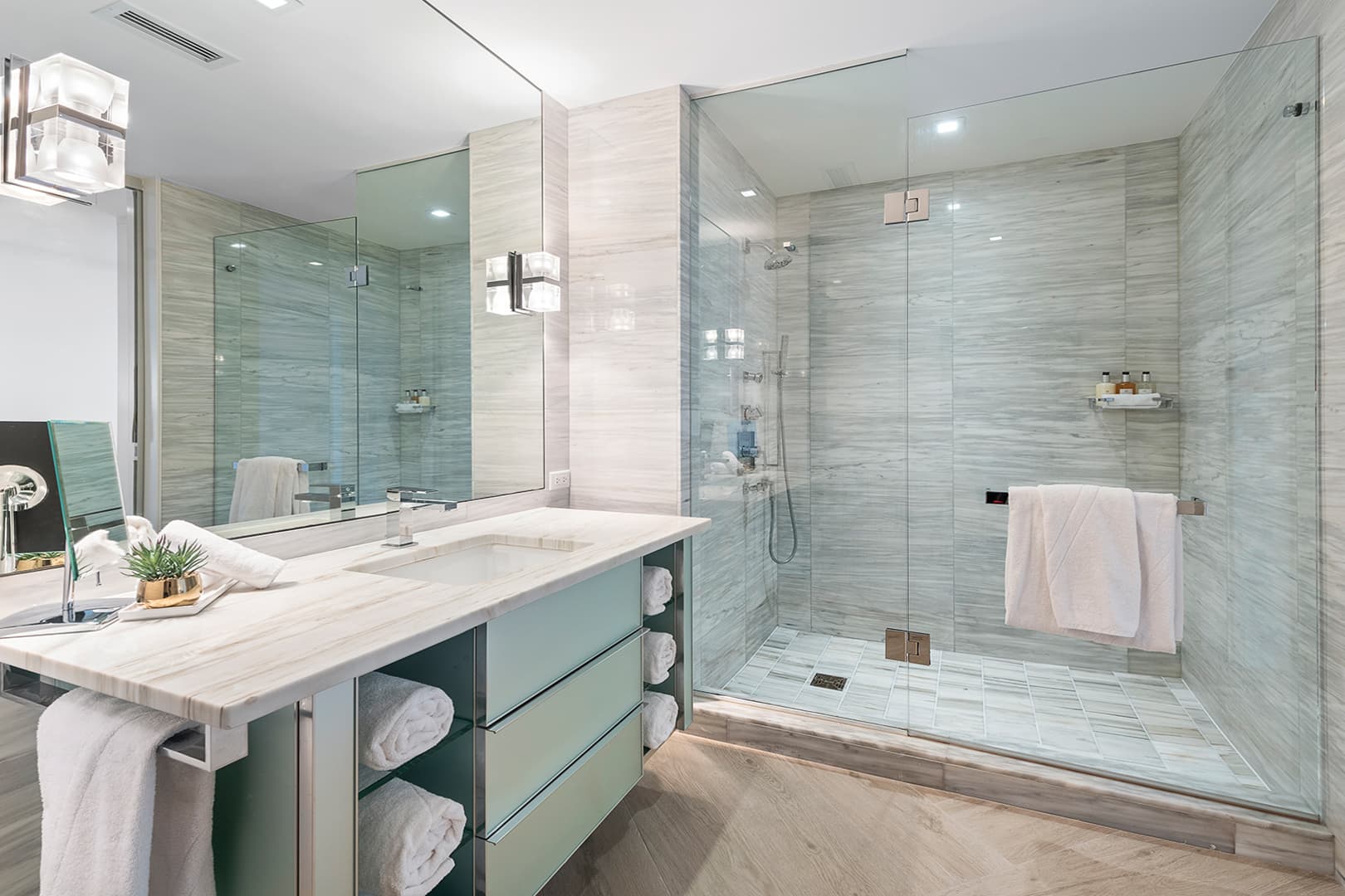 Miami Beach, Miami — Luxury furnished apartment in Miami Beach, Miami