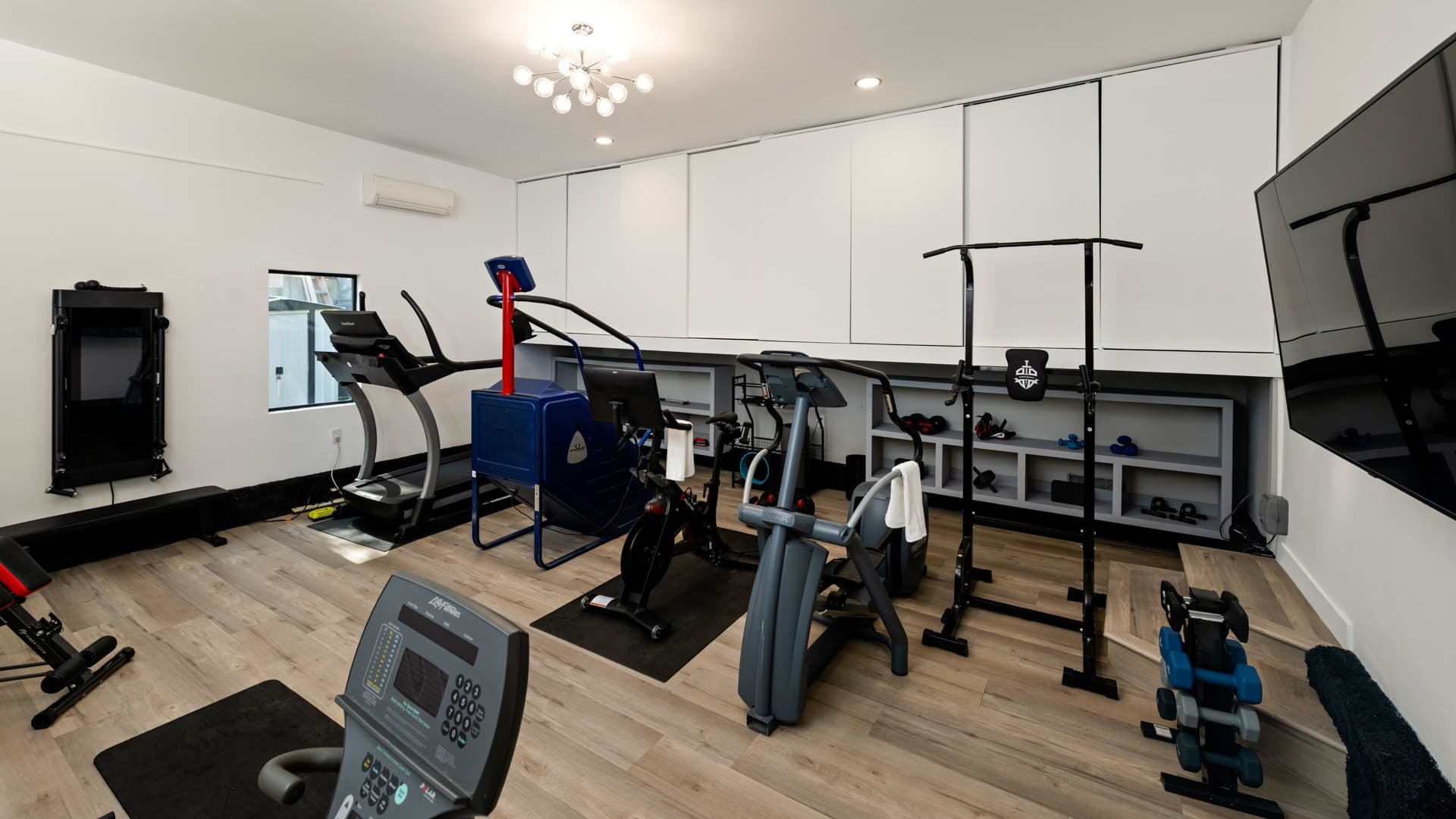 Beverly Hills, Los Angeles — Luxury furnished apartment in Beverly Hills, Los Angeles