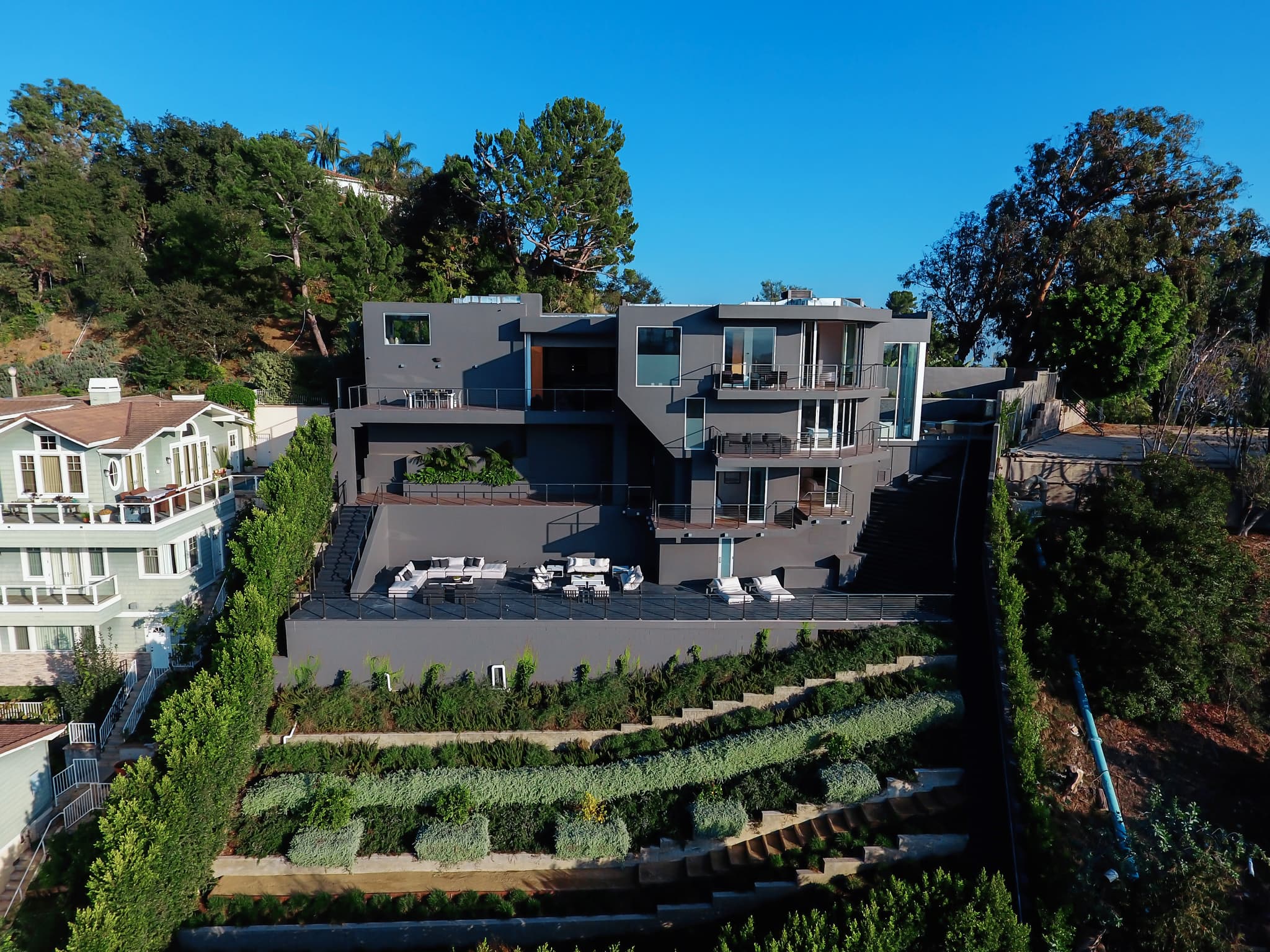 Beverly Crest, Los Angeles — Luxury furnished apartment in Beverly Crest, Los Angeles