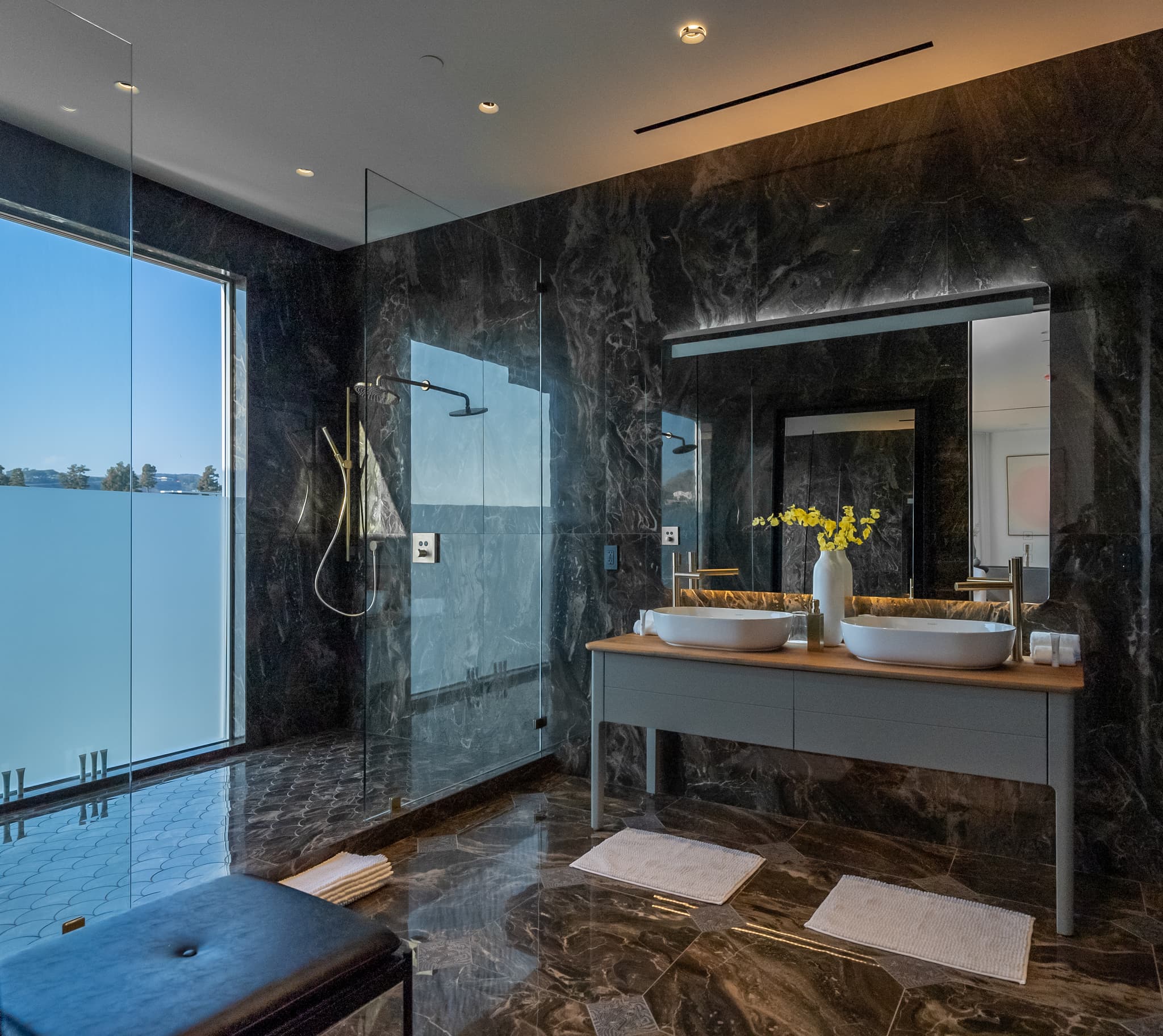 Beverly Crest, Los Angeles — Luxury furnished apartment in Beverly Crest, Los Angeles