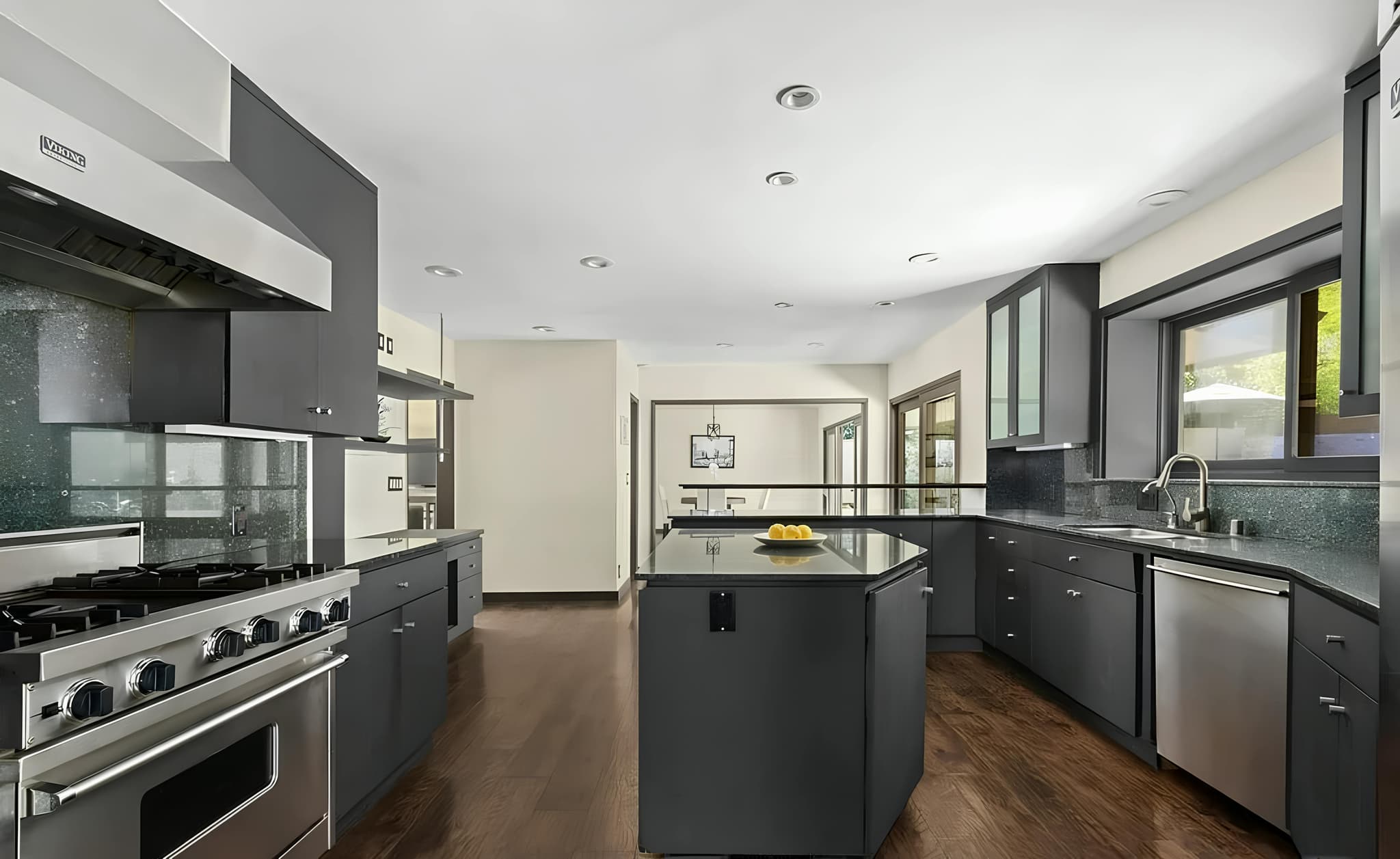 Beverly Hills, Los Angeles — Luxury furnished apartment in Beverly Hills, Los Angeles