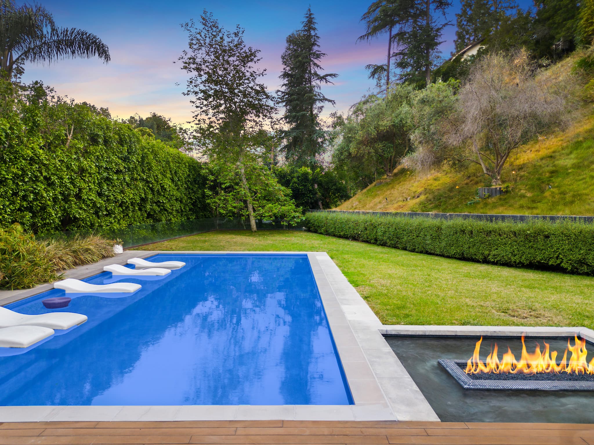 Beverly Crest, Los Angeles — Luxury furnished apartment in Beverly Crest, Los Angeles