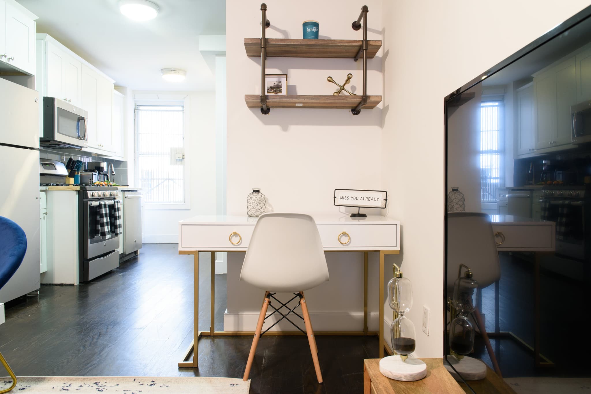 Times Square, Manhattan — Luxury furnished apartment in Times Square, New York City