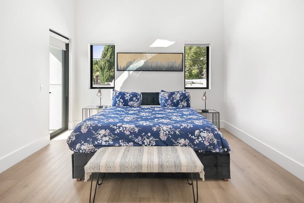Fairfax & Melrose, Los Angeles — Luxury furnished apartment in Fairfax & Melrose, Los Angeles