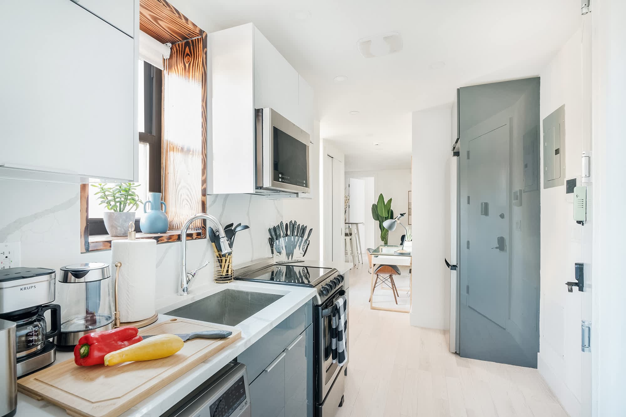 Hell's Kitchen, Manhattan — Luxury furnished apartment in Hell's Kitchen, New York City