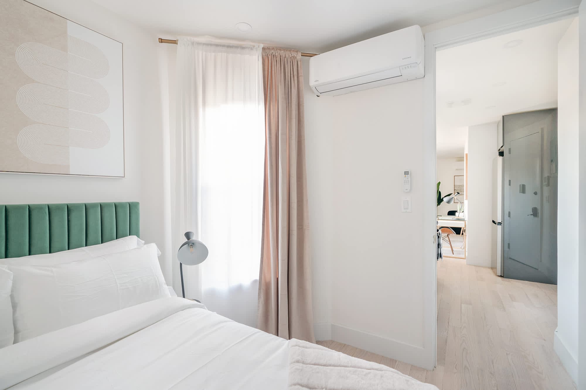 Hell's Kitchen, Manhattan — Luxury furnished apartment in Hell's Kitchen, New York City