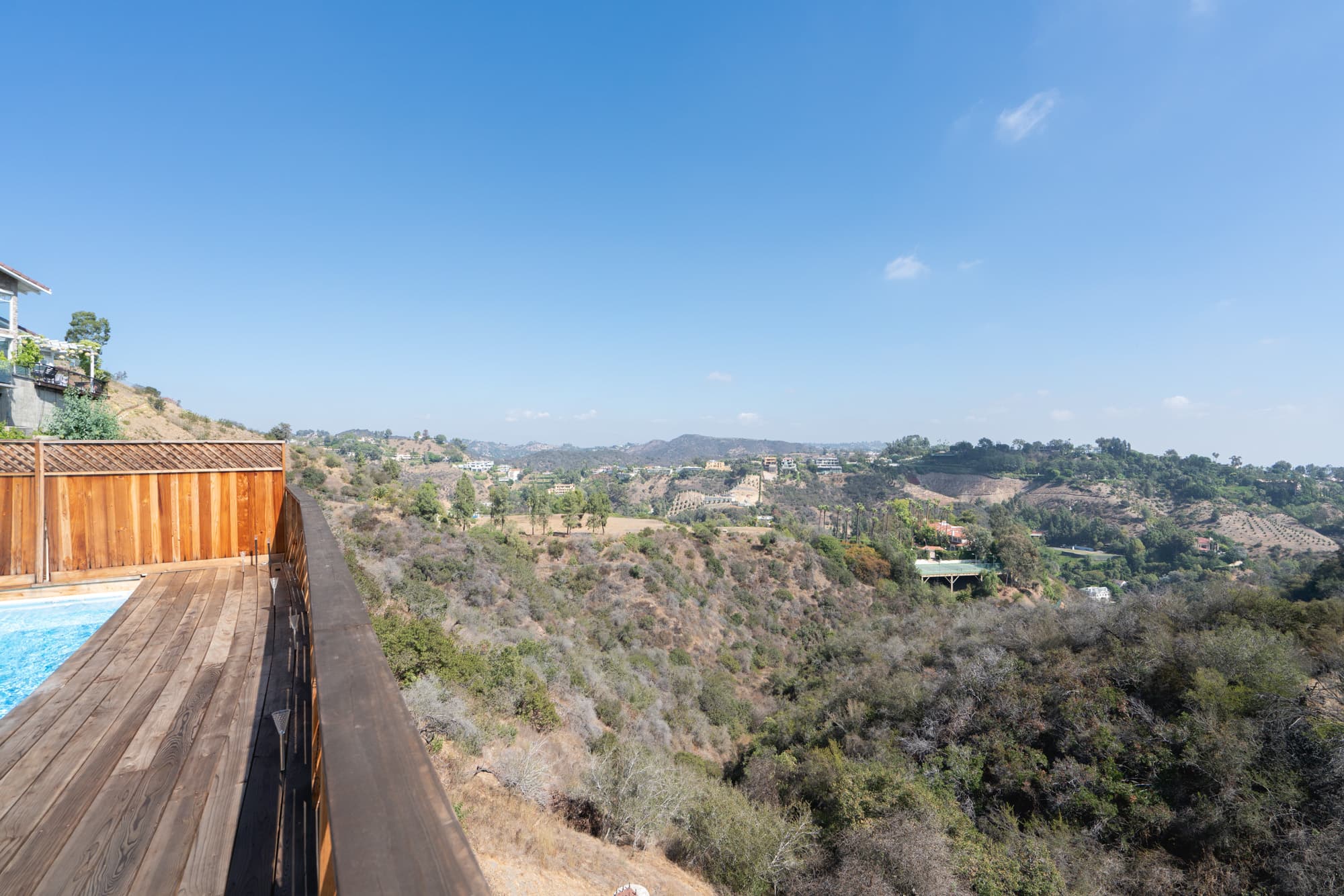 Bel Air, Los Angeles — Luxury furnished apartment in Bel Air, Los Angeles