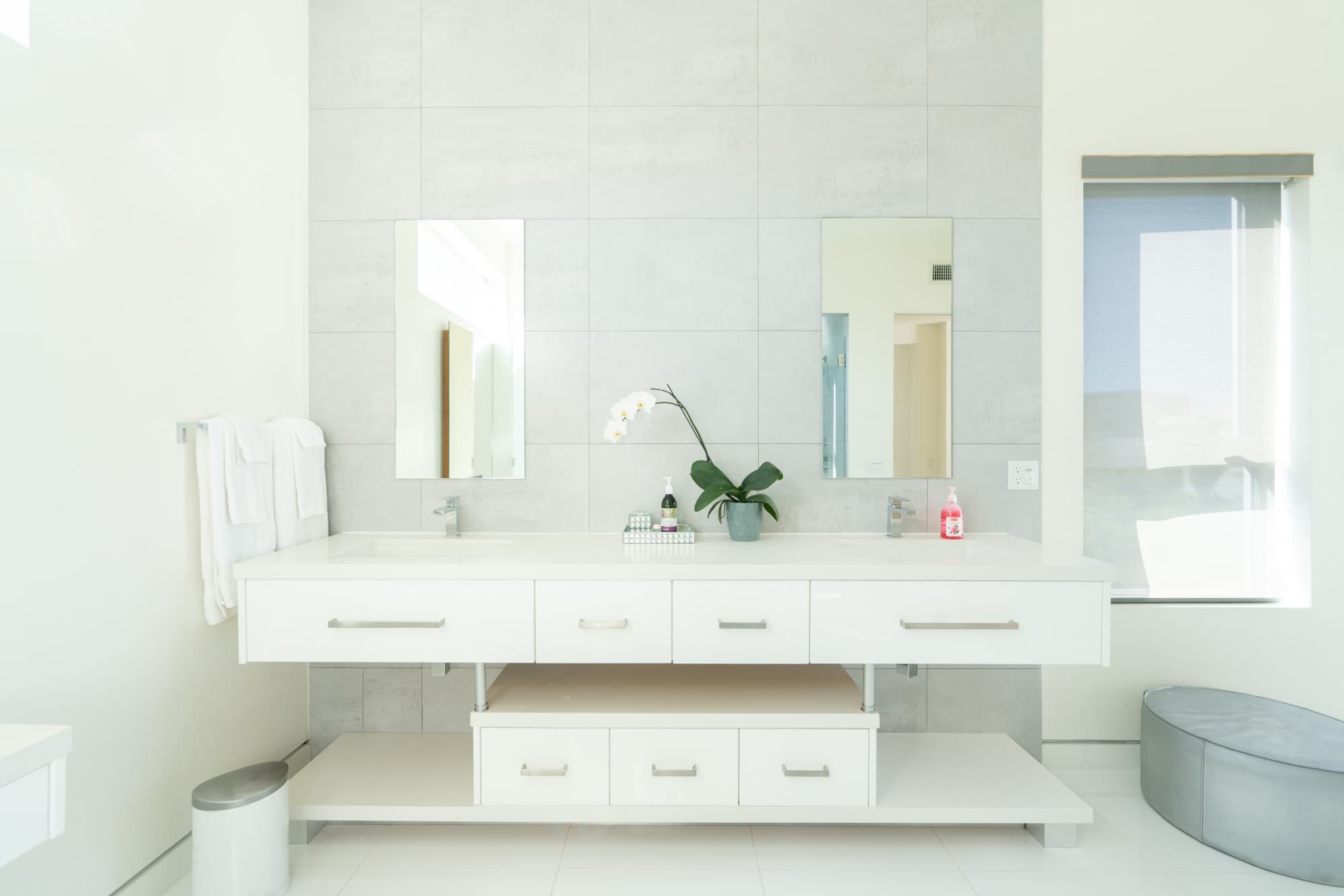 Beverly Grove, Los Angeles — Luxury furnished apartment in Beverly Grove, Los Angeles