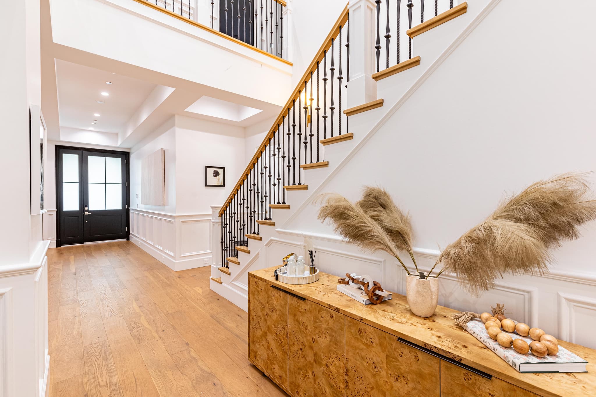 Encino, Los Angeles — Luxury furnished apartment in Encino, Los Angeles