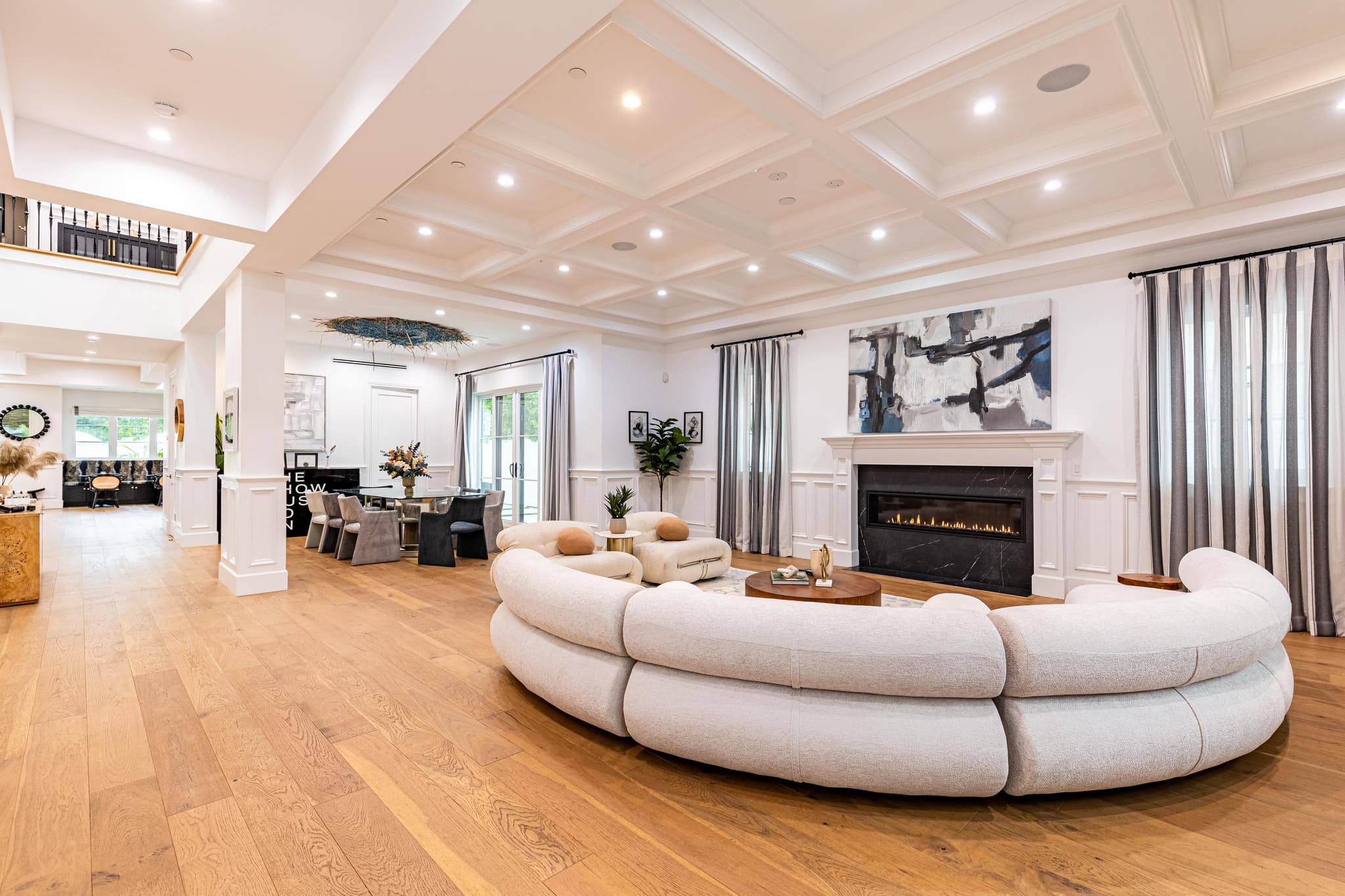 Encino, Los Angeles — Luxury furnished apartment in Encino, Los Angeles