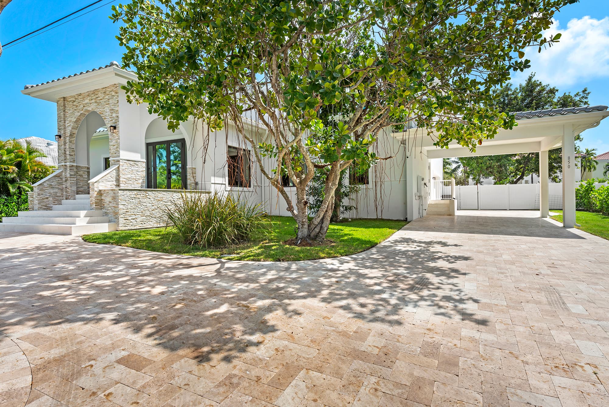 Hollywood, Fort Lauderdale — Luxury furnished apartment in Hollywood, Fort Lauderdale