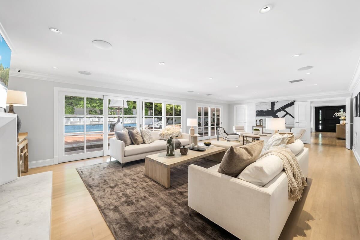 Beverly Hills, Los Angeles — Luxury furnished apartment in Beverly Hills, Los Angeles