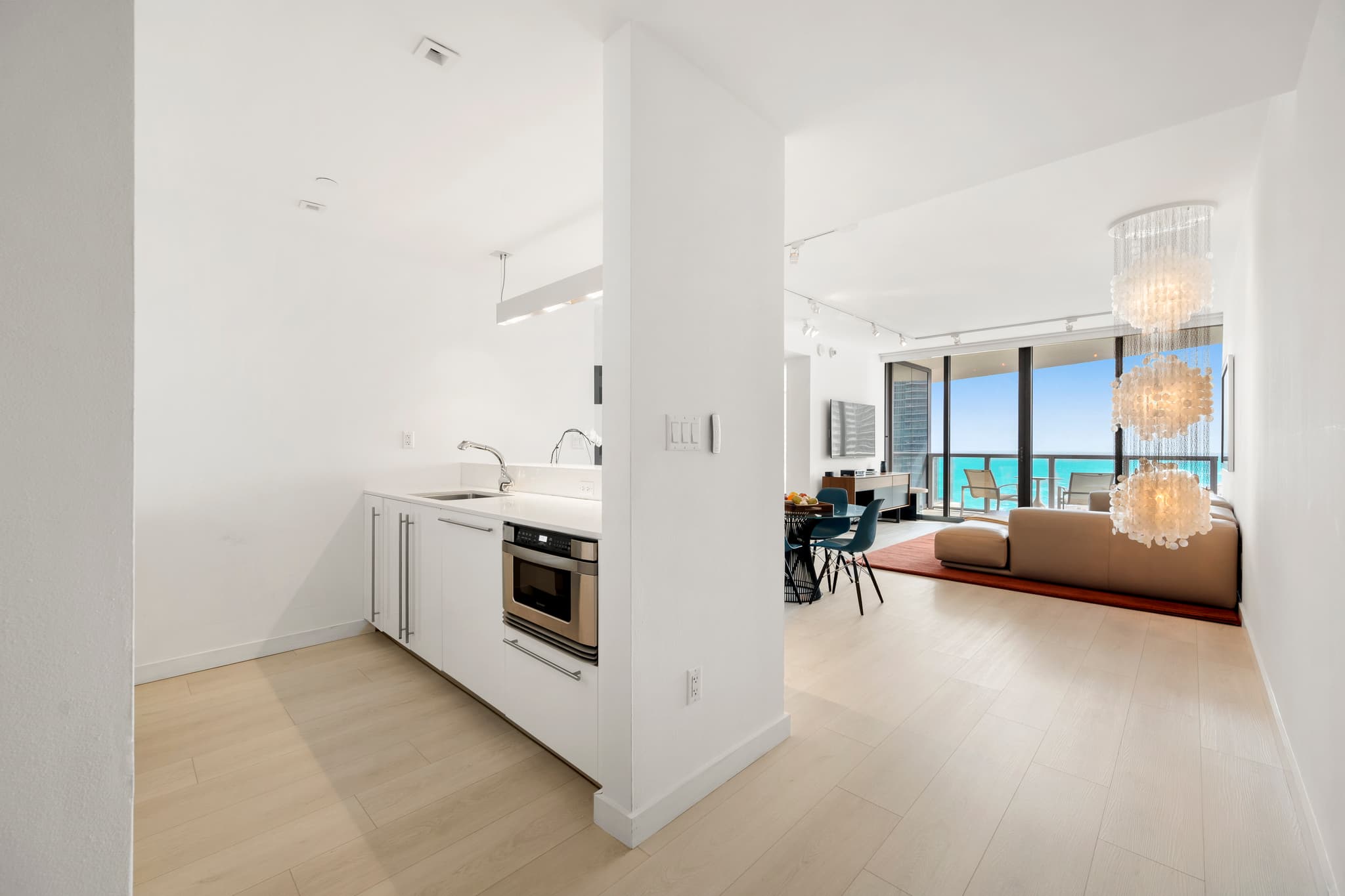 Miami Beach, Miami — Luxury furnished apartment in Miami Beach, Miami