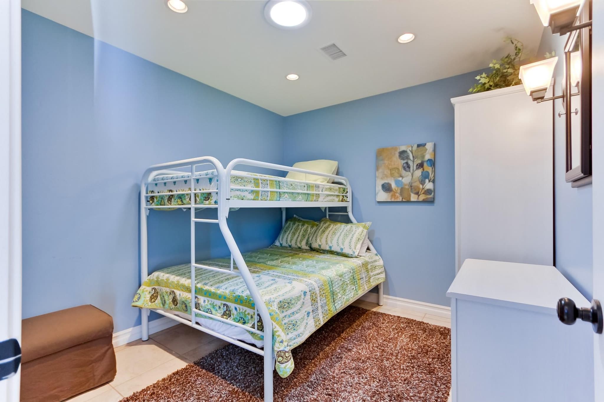 Ocean Beach, San Diego — Luxury furnished apartment in Ocean Beach, San Diego