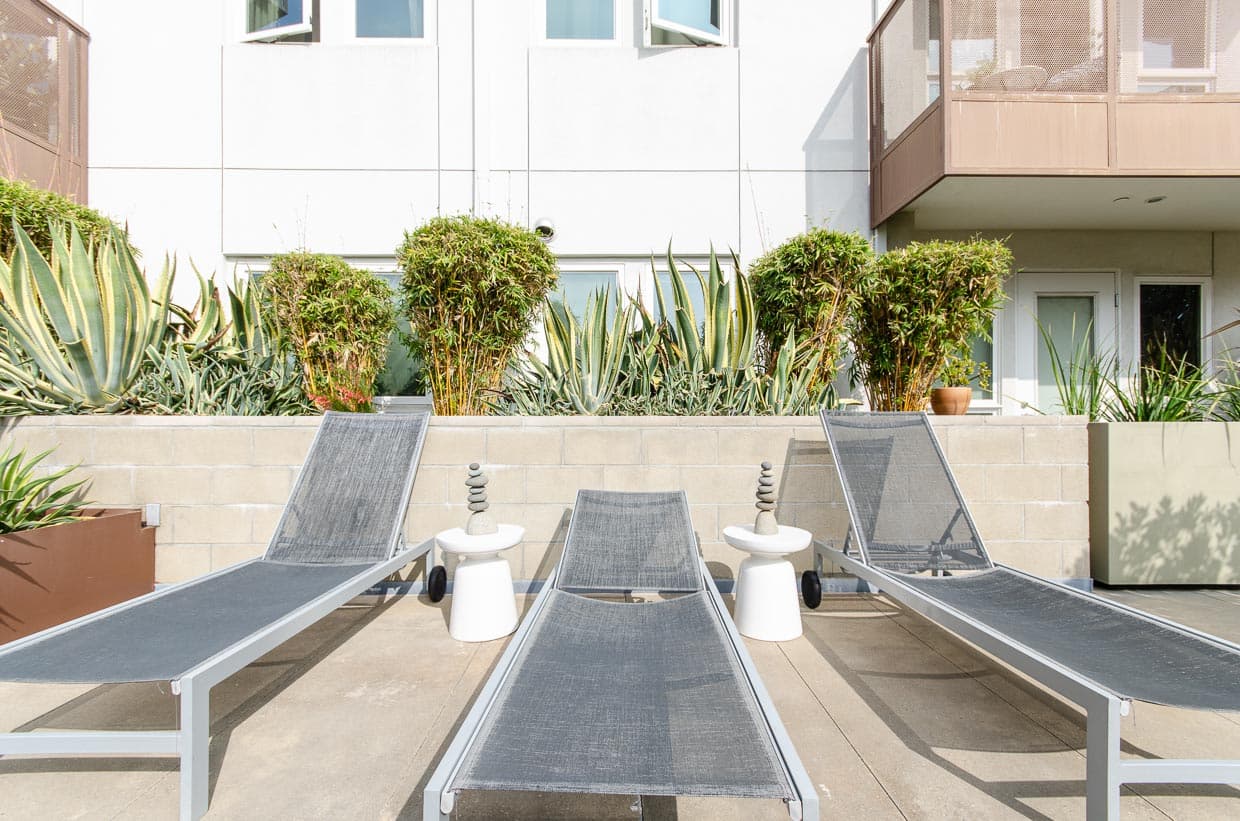 Miracle Mile & La Brea, Los Angeles — Luxury furnished apartment in Miracle Mile & La Brea, Los Angeles