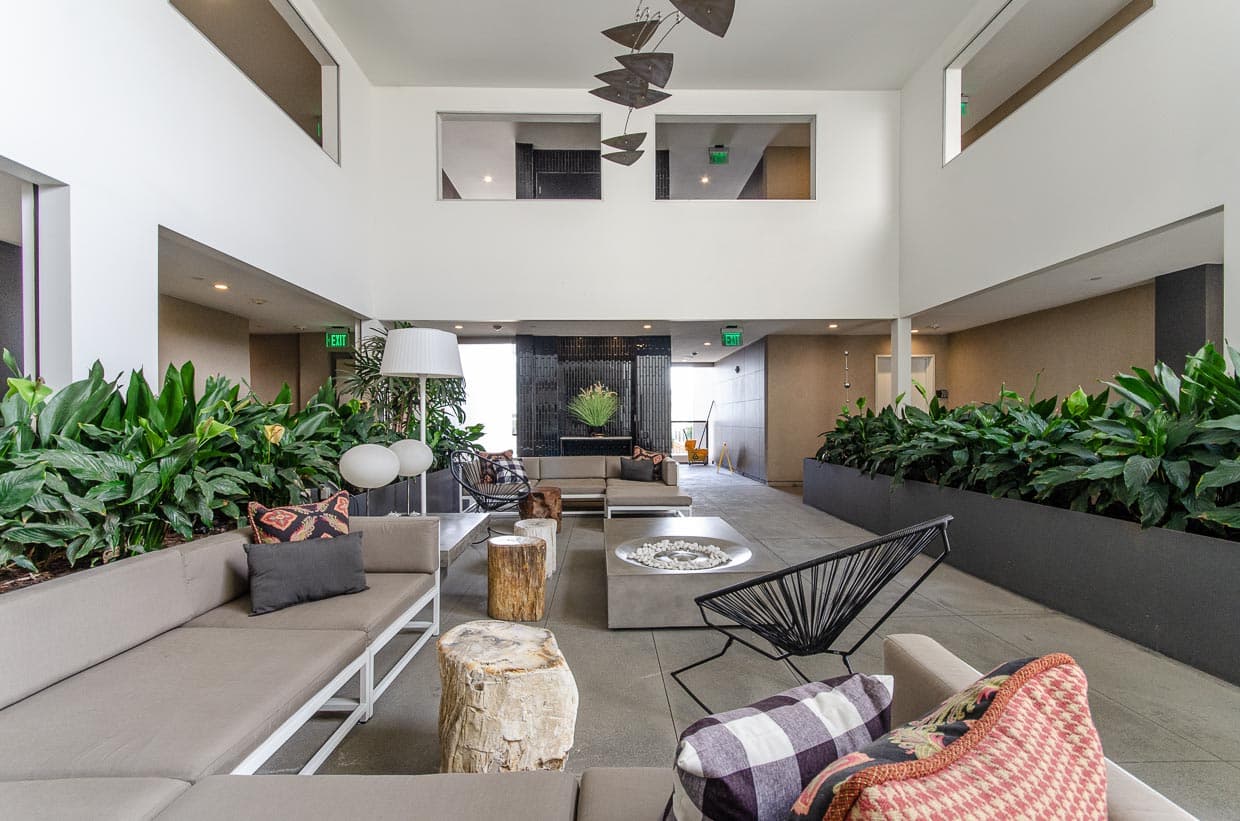 Miracle Mile & La Brea, Los Angeles — Luxury furnished apartment in Miracle Mile & La Brea, Los Angeles