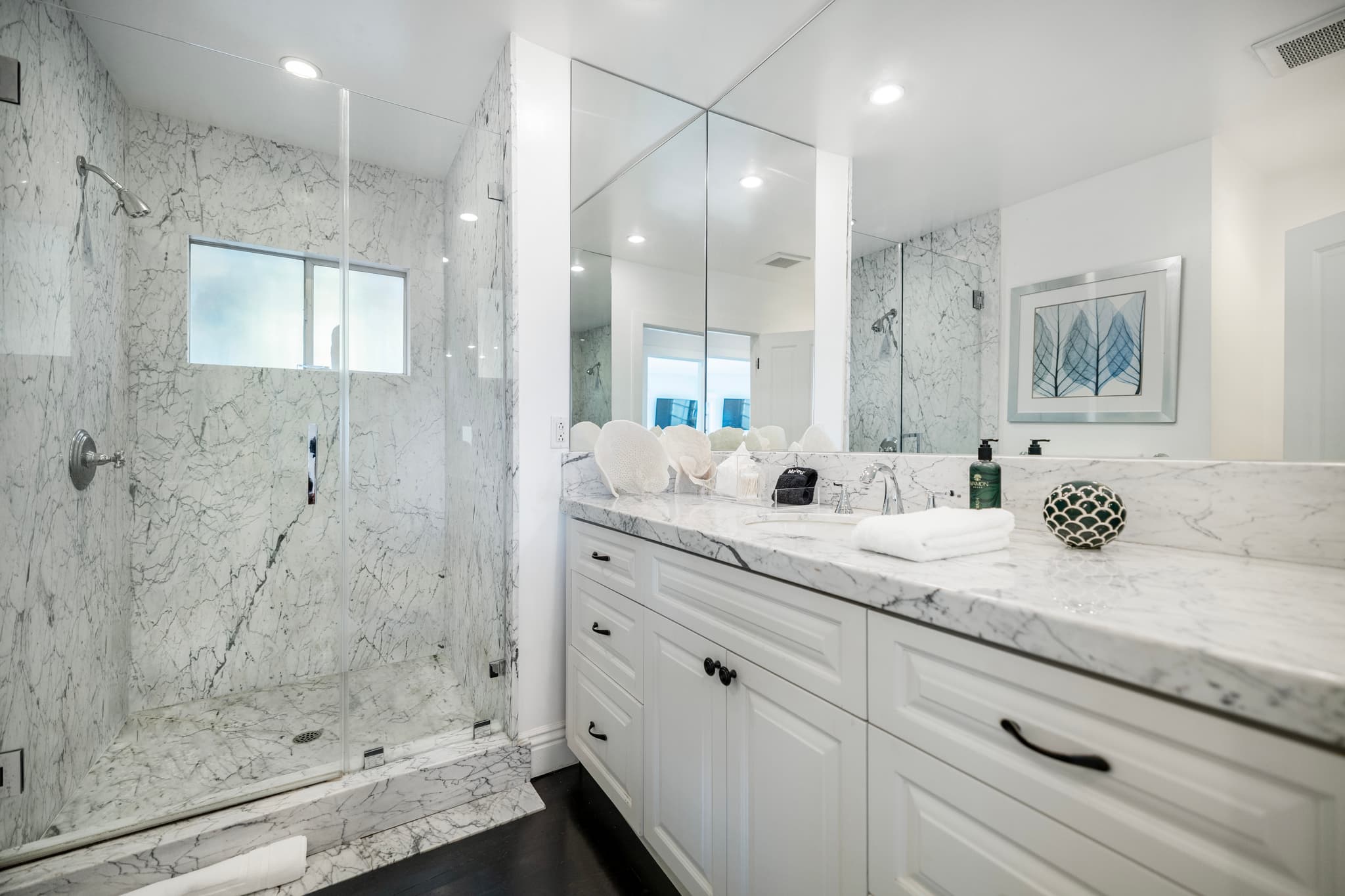 West Hollywood, Los Angeles — Luxury furnished apartment in West Hollywood, Los Angeles