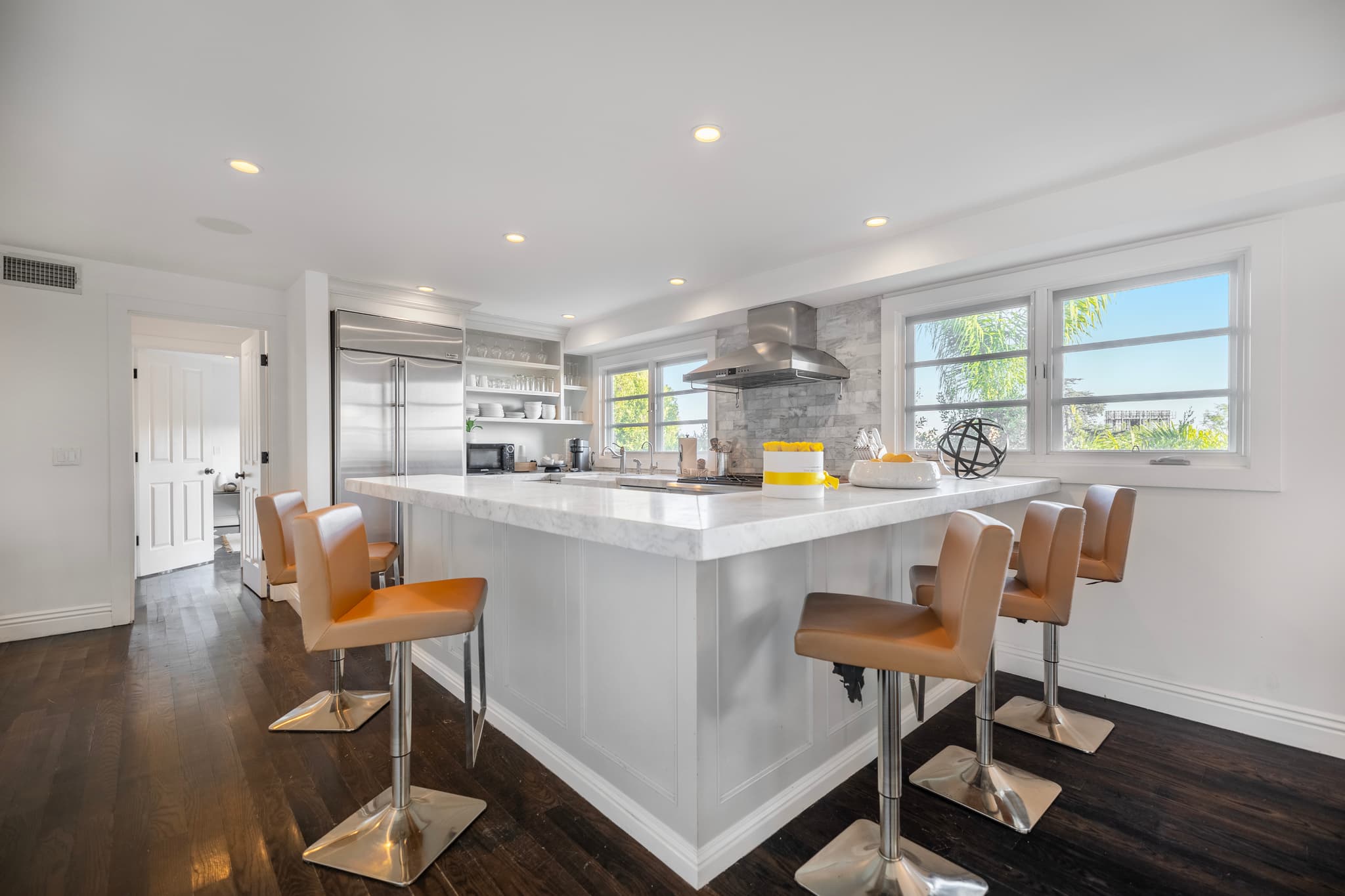 West Hollywood, Los Angeles — Luxury furnished apartment in West Hollywood, Los Angeles