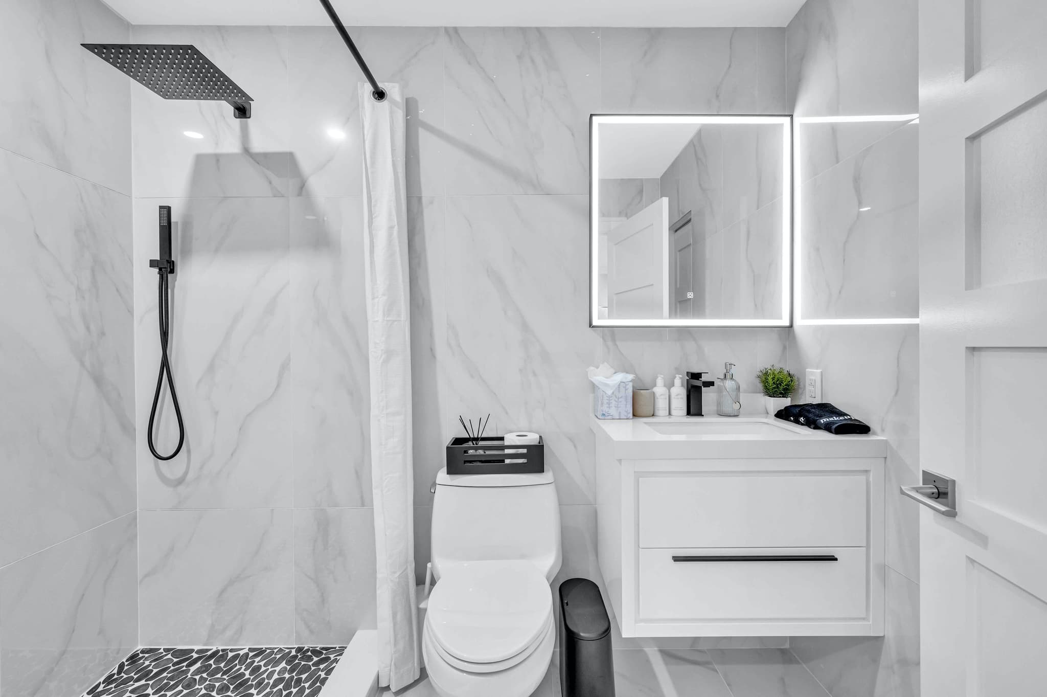 Las Olas Isles, Fort Lauderdale — Luxury furnished apartment in Las Olas Isles, Fort Lauderdale