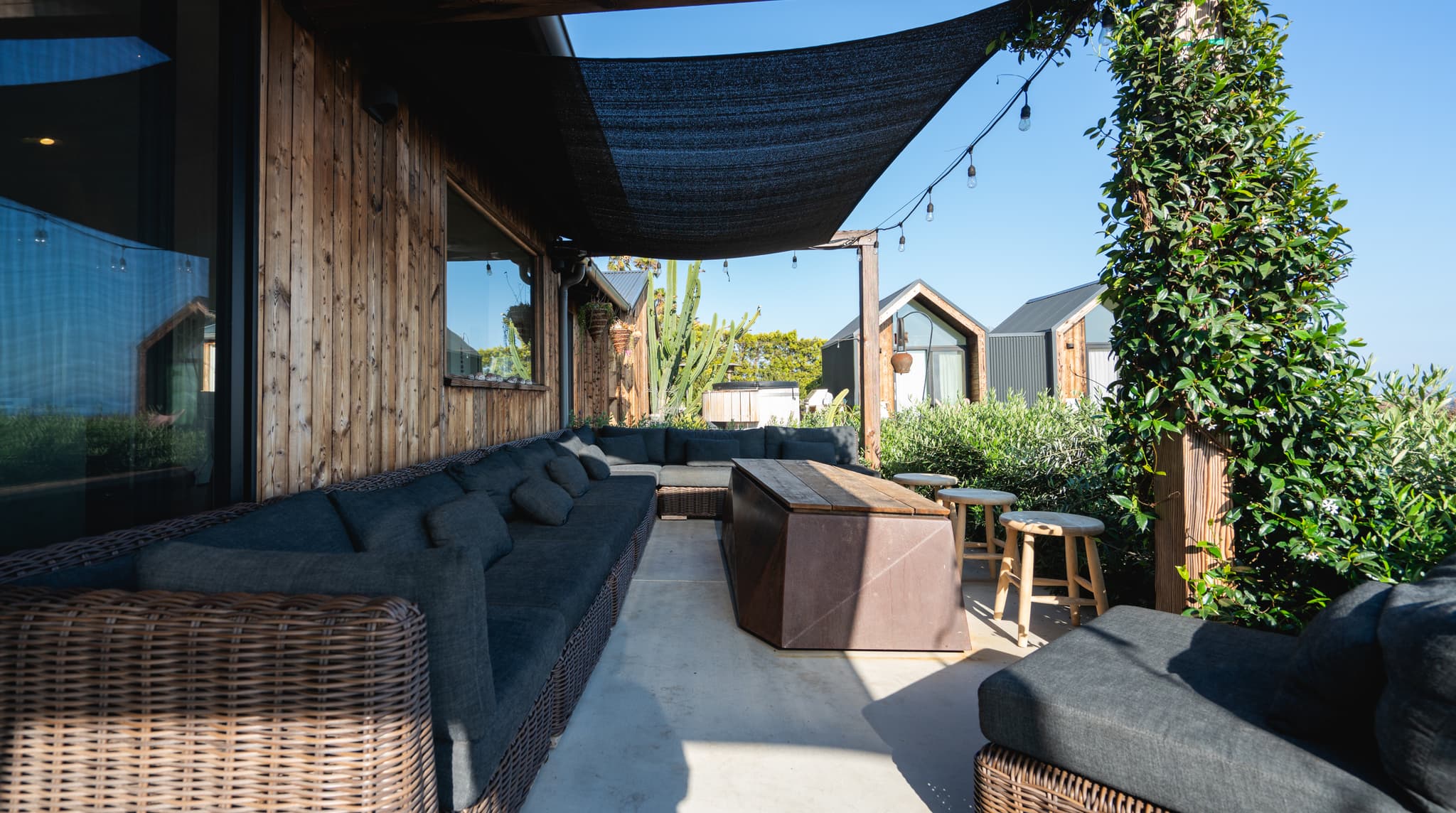 Malibu, Los Angeles — Luxury furnished apartment in Malibu, Los Angeles