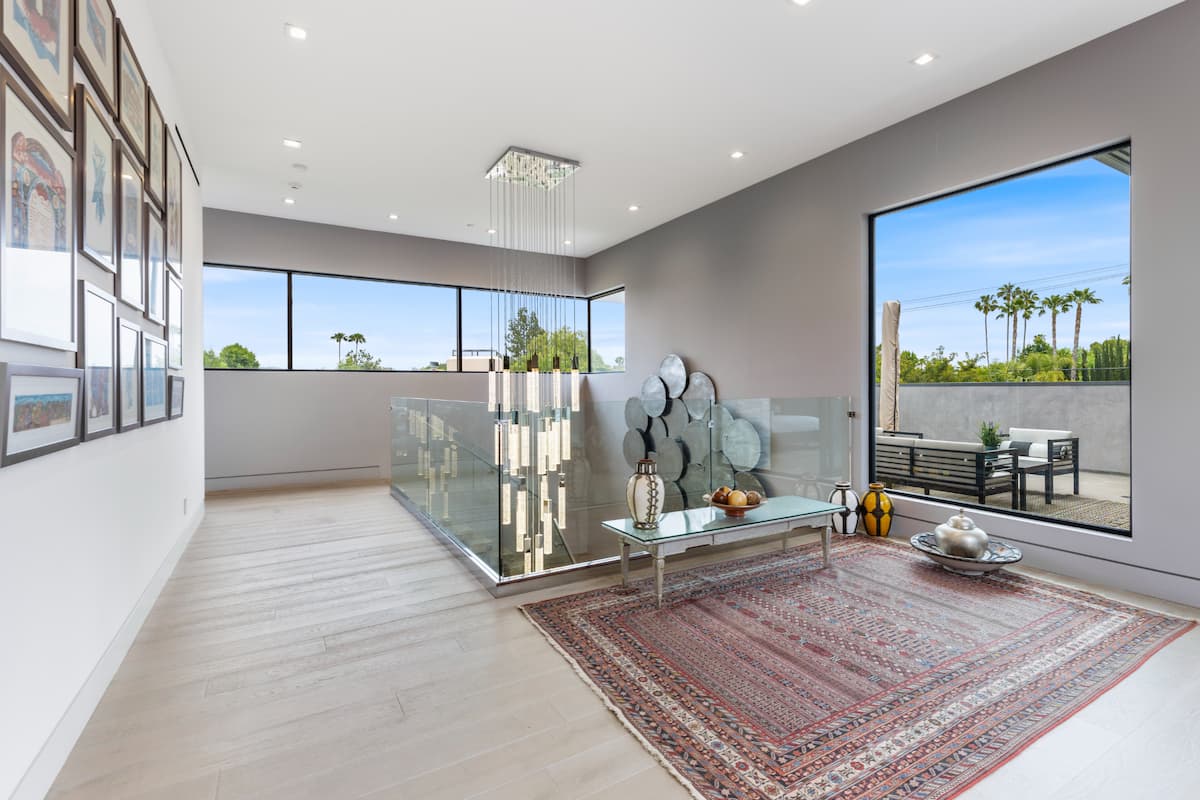 Encino, Los Angeles — Luxury furnished apartment in Encino, Los Angeles