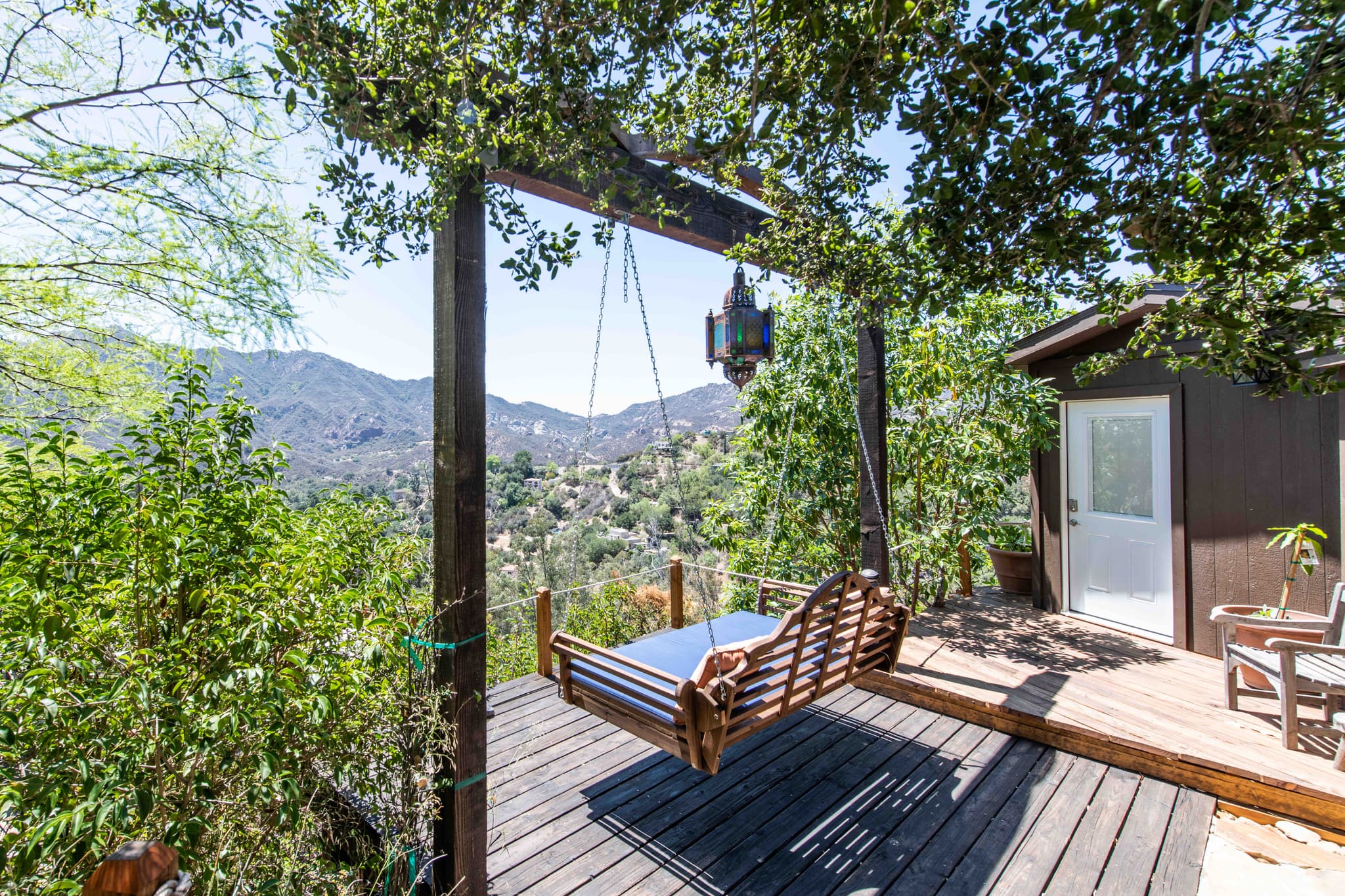 Topanga, Los Angeles — Luxury furnished apartment in Topanga, Los Angeles