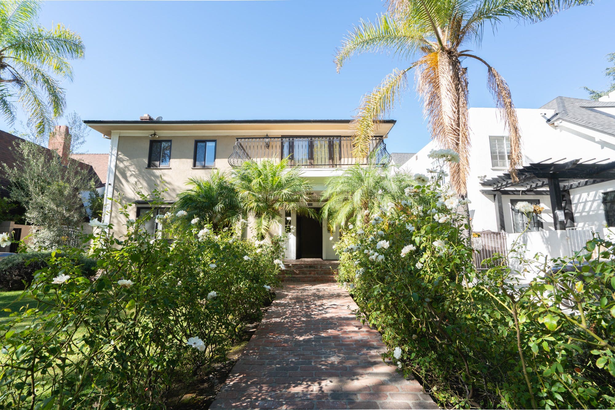 Franklin Village, Los Angeles