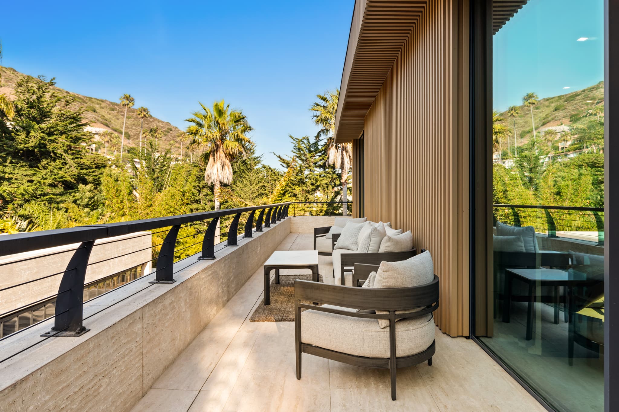 Malibu, Los Angeles — Luxury furnished apartment in Malibu, Los Angeles