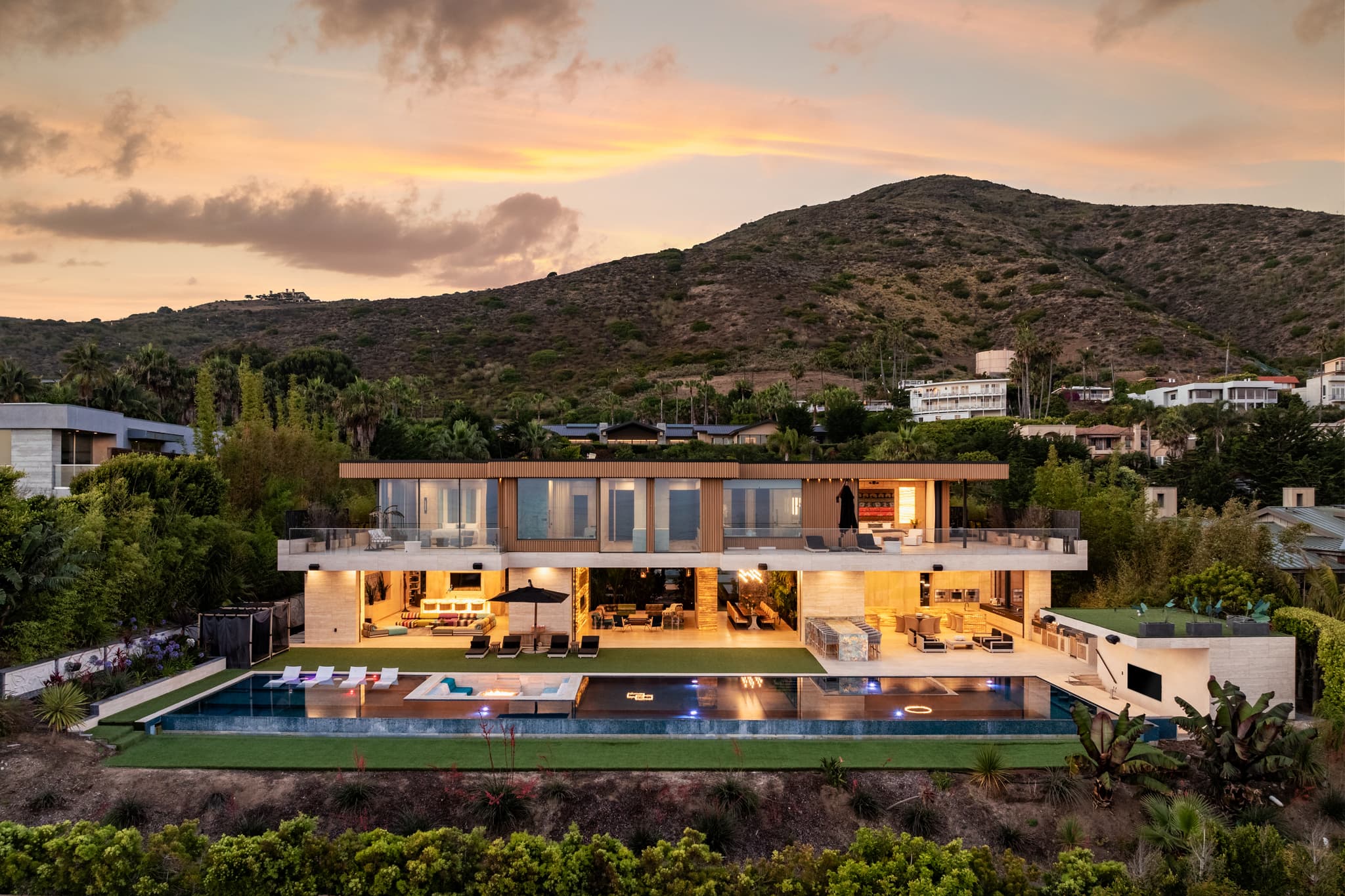 Malibu, Los Angeles — Luxury furnished apartment in Malibu, Los Angeles