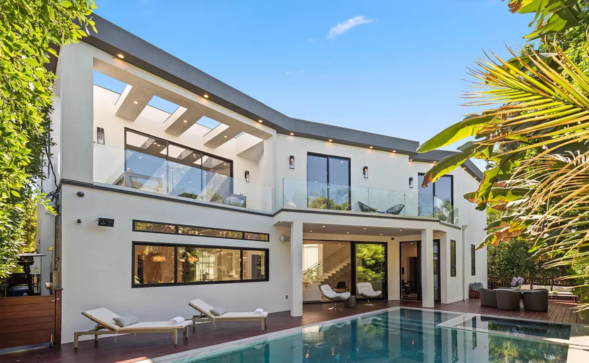 Encino, Los Angeles — Luxury furnished apartment in Encino, Los Angeles