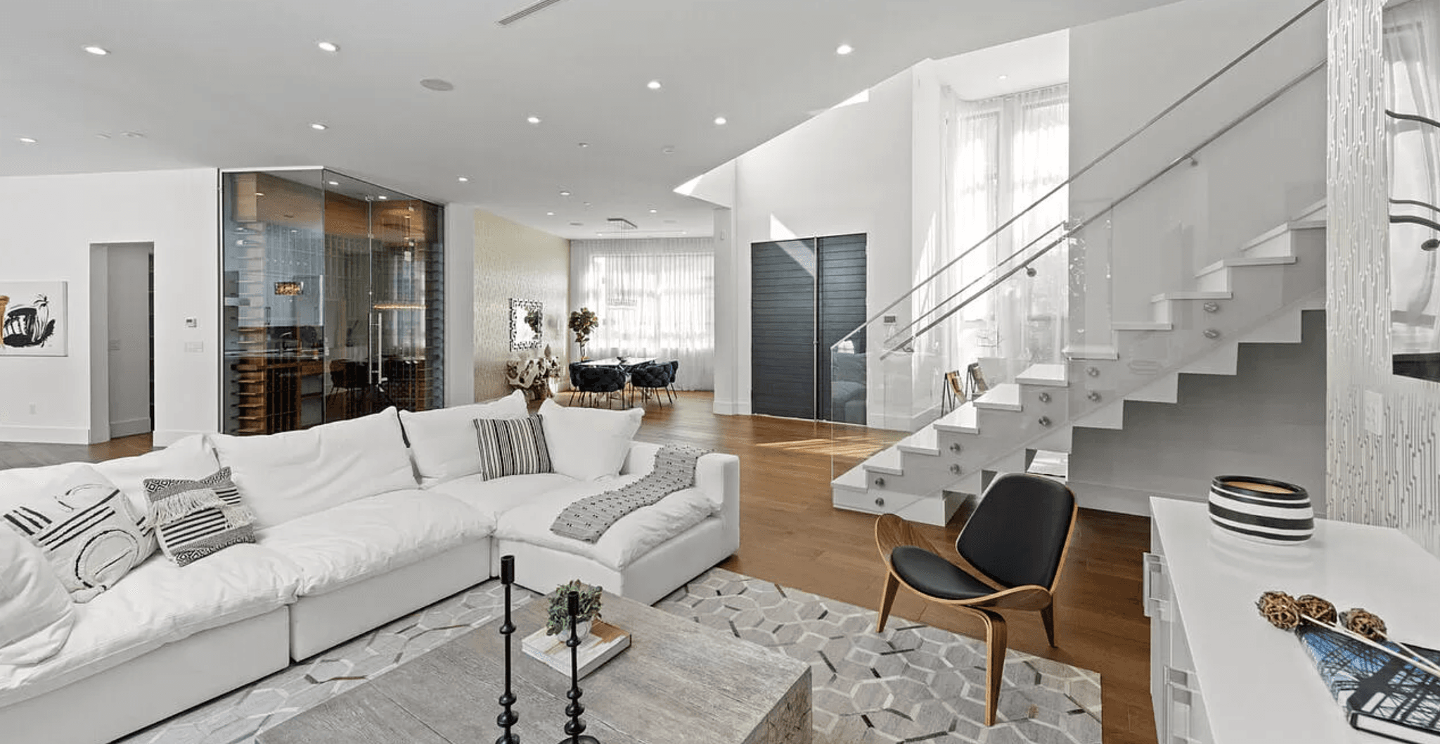 Encino, Los Angeles — Luxury furnished apartment in Encino, Los Angeles