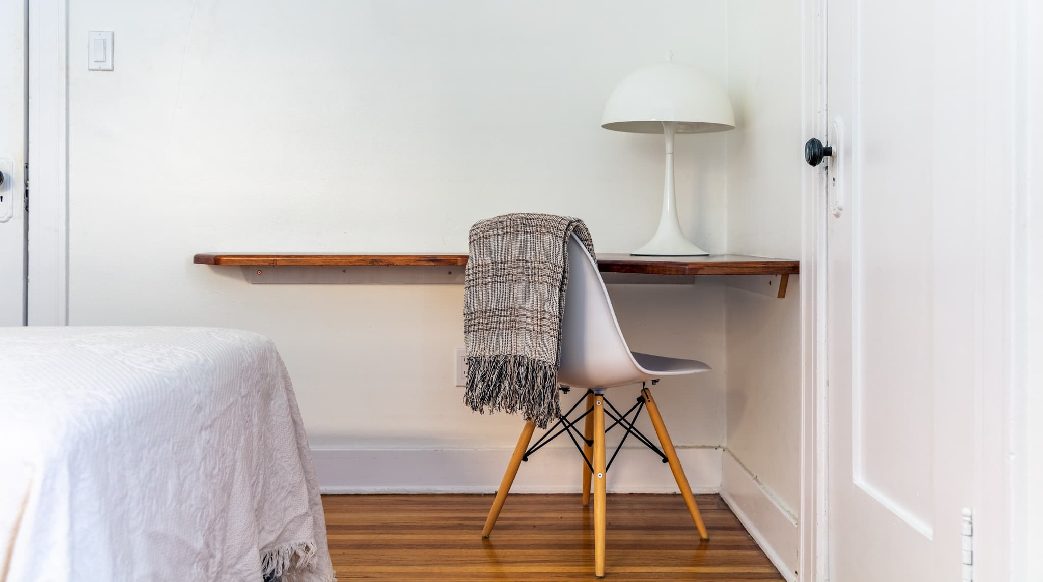 Fairfax & Melrose, Los Angeles — Luxury furnished apartment in Fairfax & Melrose, Los Angeles