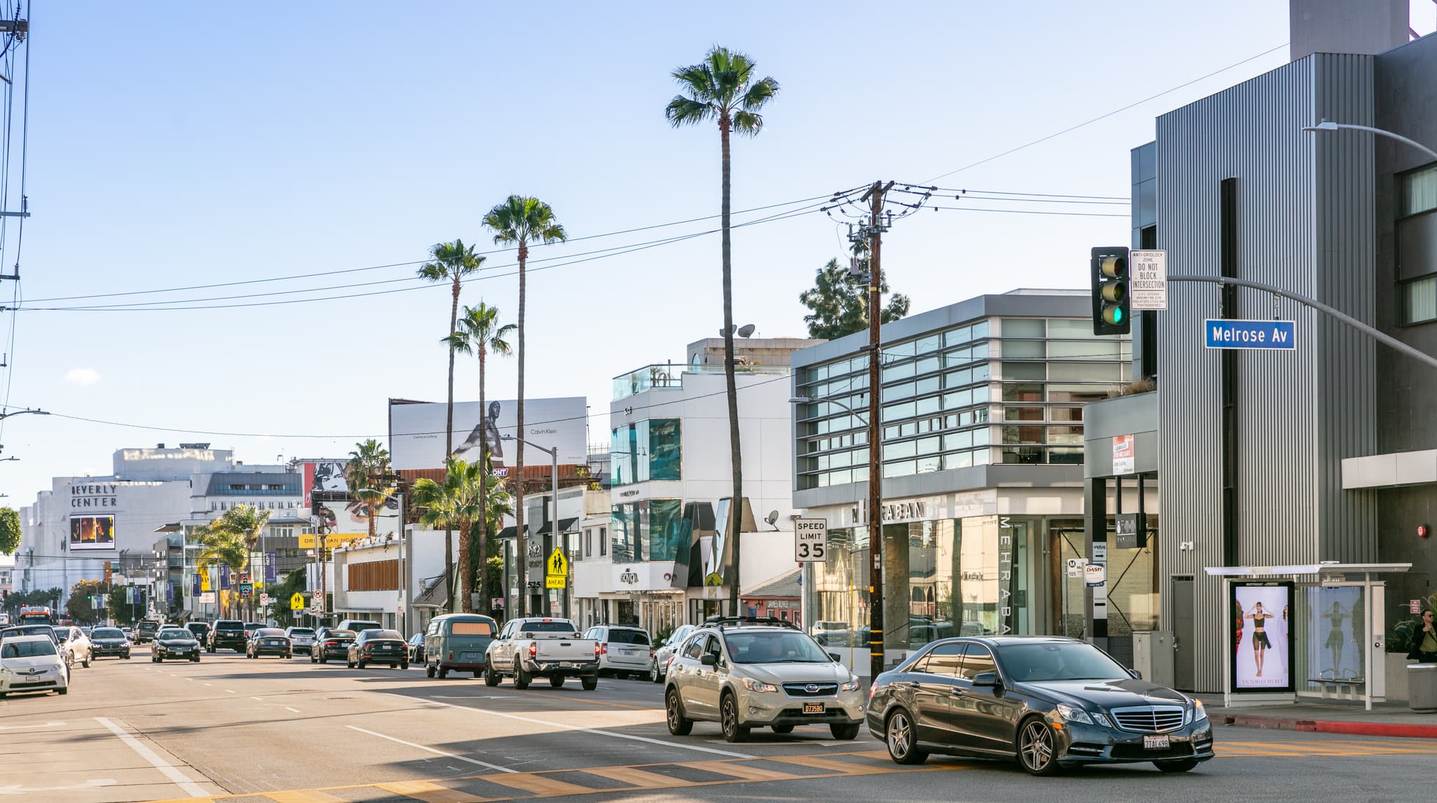 Fairfax & Melrose, Los Angeles — Luxury furnished apartment in Fairfax & Melrose, Los Angeles