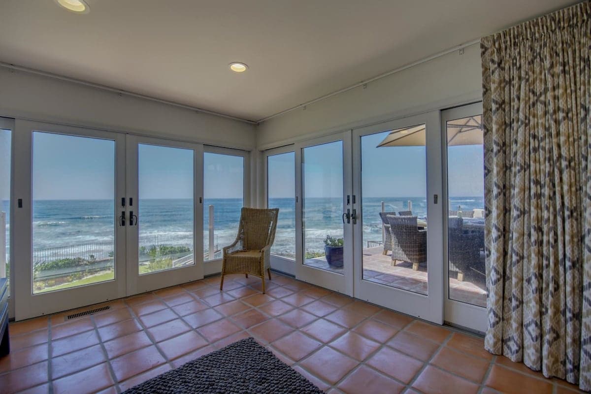 La Jolla, San Diego — Luxury furnished apartment in La Jolla, San Diego