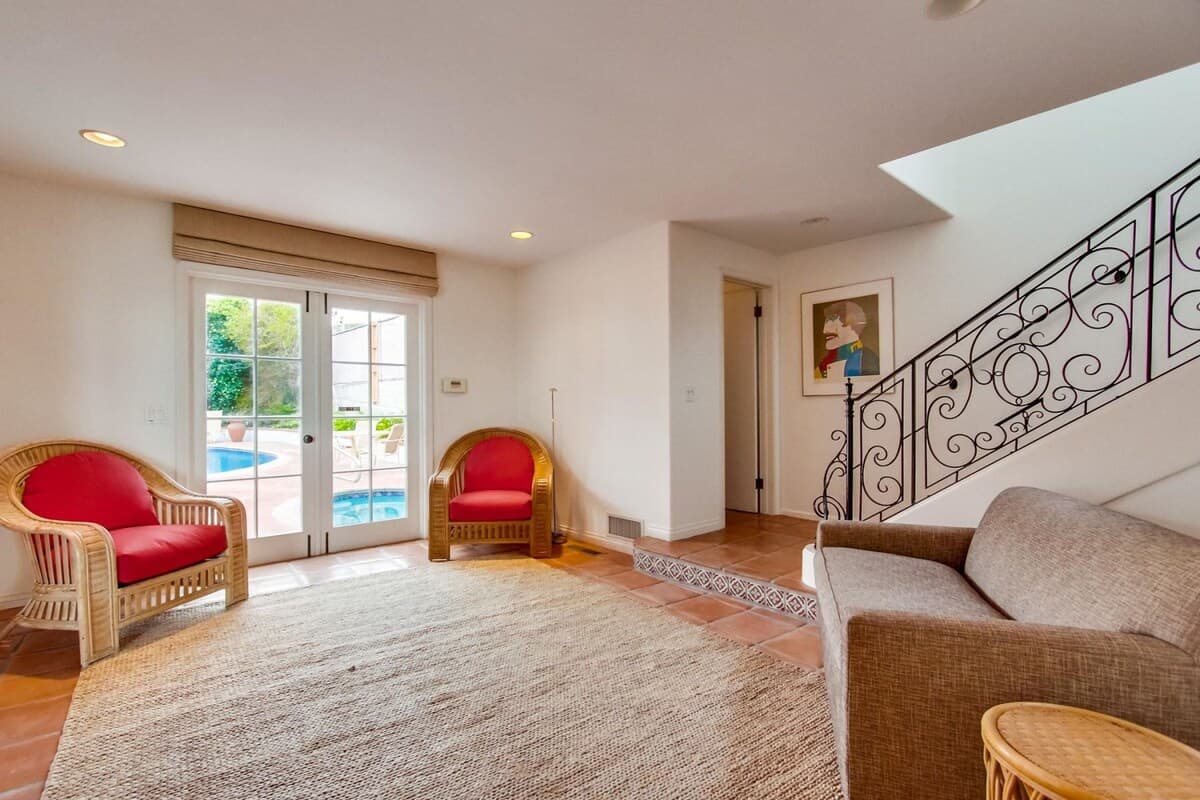 La Jolla, San Diego — Luxury furnished apartment in La Jolla, San Diego