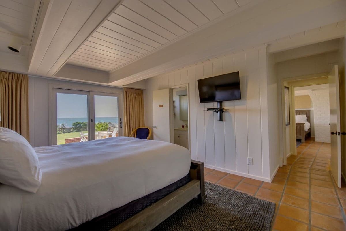 La Jolla, San Diego — Luxury furnished apartment in La Jolla, San Diego