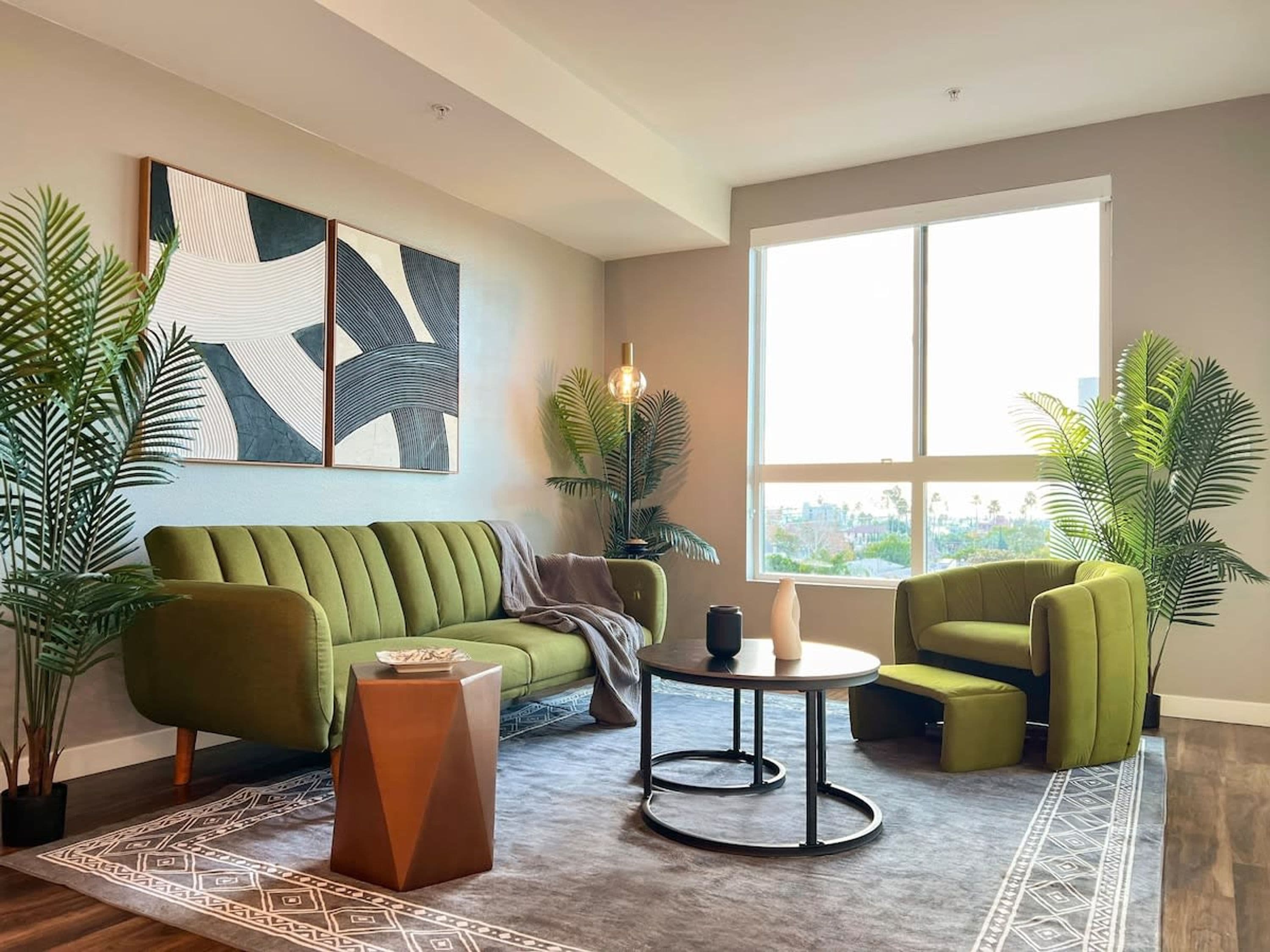 Hollywood, Los Angeles — Luxury furnished apartment in Hollywood, Los Angeles