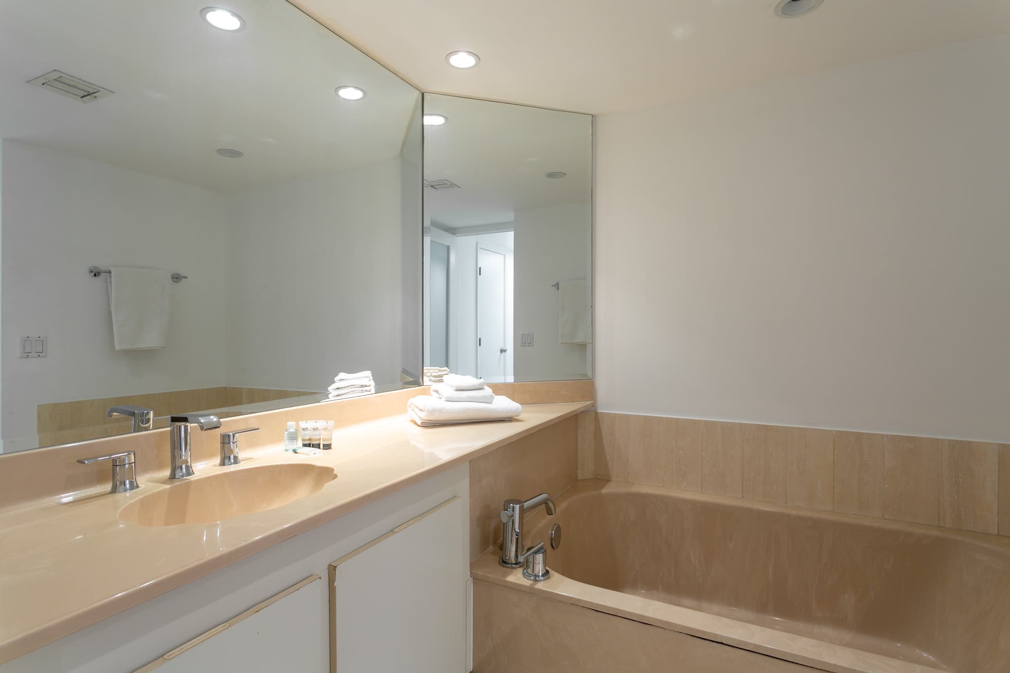 Downtown Miami, Miami — Luxury furnished apartment in Downtown Miami, Miami