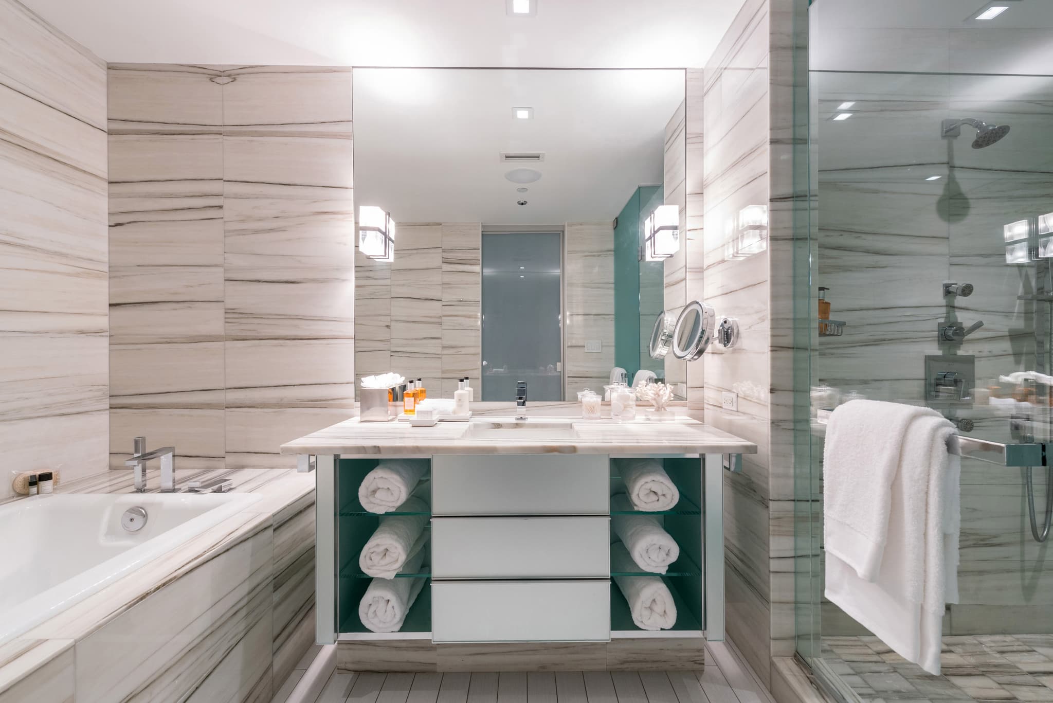 Miami Beach, Miami — Luxury furnished apartment in Miami Beach, Miami